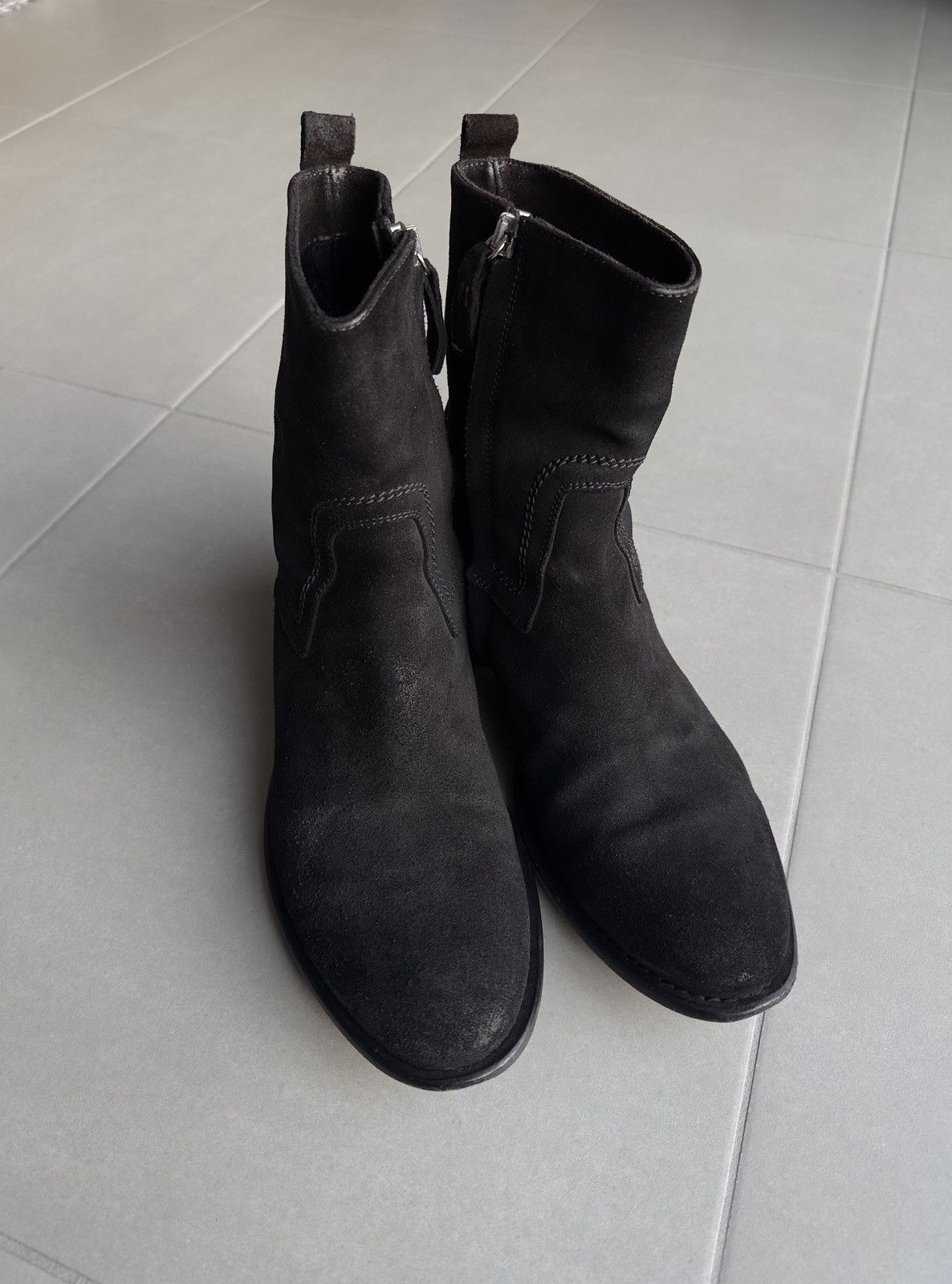 Dior × Hedi Slimane Dior Homme AW07 “Navigate” western cuban heel suede boots Size US 9 / EU 42 - 6 Thumbnail