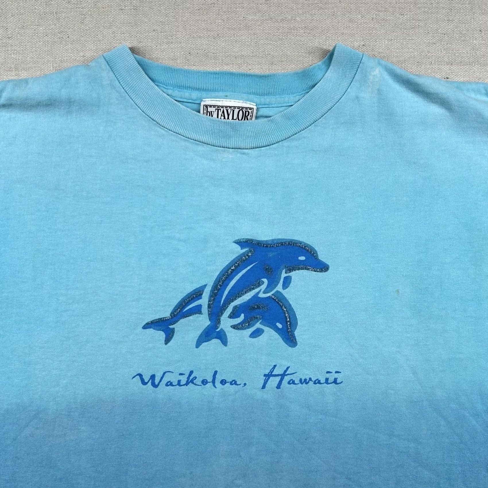 Vintage VINTAGE Hawaii Shirt Mens XL Waikoloa Dolphins Nature Beachy Faded Blue USA Shirt Mens XL Blue Dolphins Hawaii 80s 90s Beach Womens Mens Size US XL / EU 56 / 4 - 3 Thumbnail