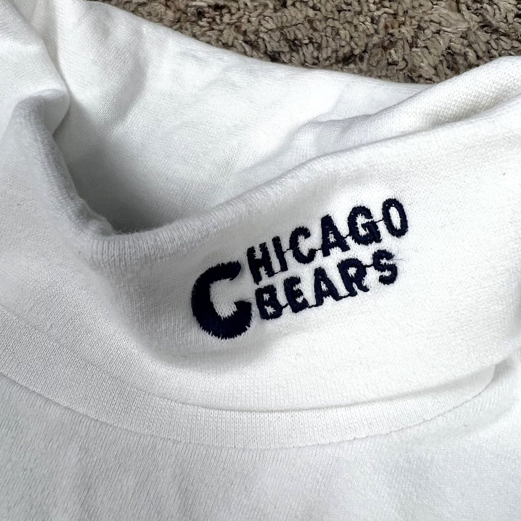 Logo Athletic VINTAGE Chicago Bears Turtleneck T-Shirt Logo Athletics Large Embroidered USA White 100% Cotton Mens L 90s NFL Size US L / EU 52-54 / 3 - 5 Thumbnail