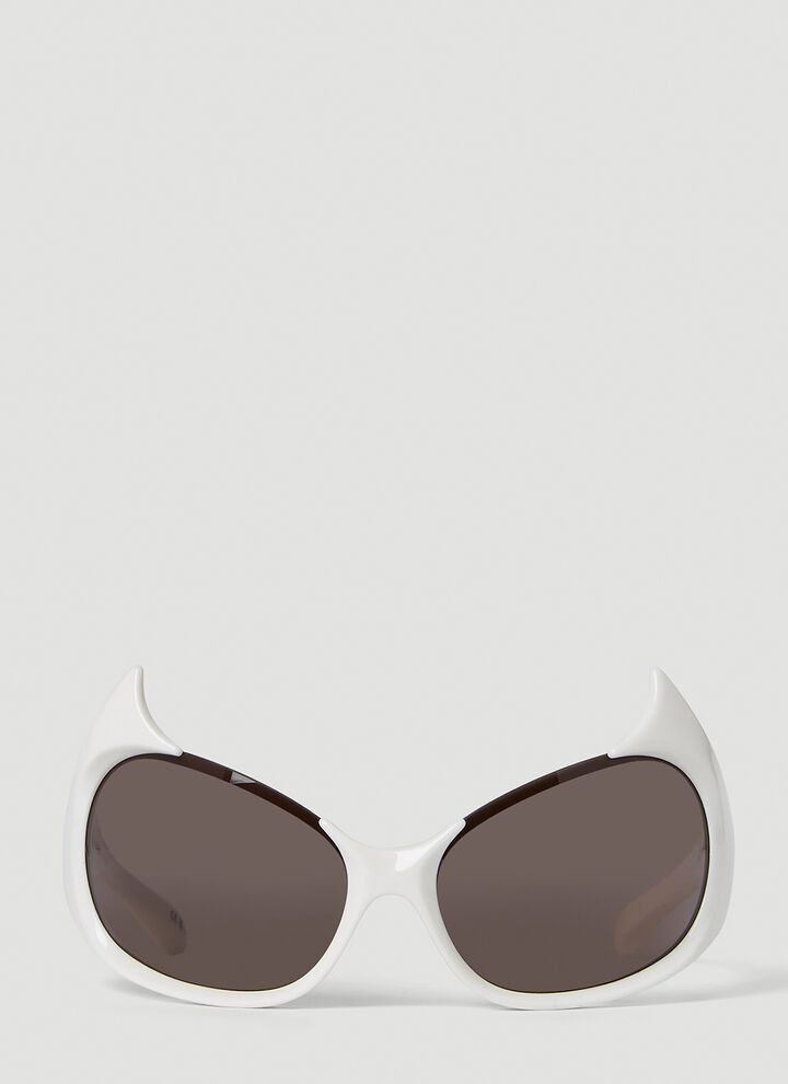 Balenciaga o1bcso1str1024 Size: OS / Gotham Cat Sunglasses in White Size ONE SIZE - 1 Thumbnail