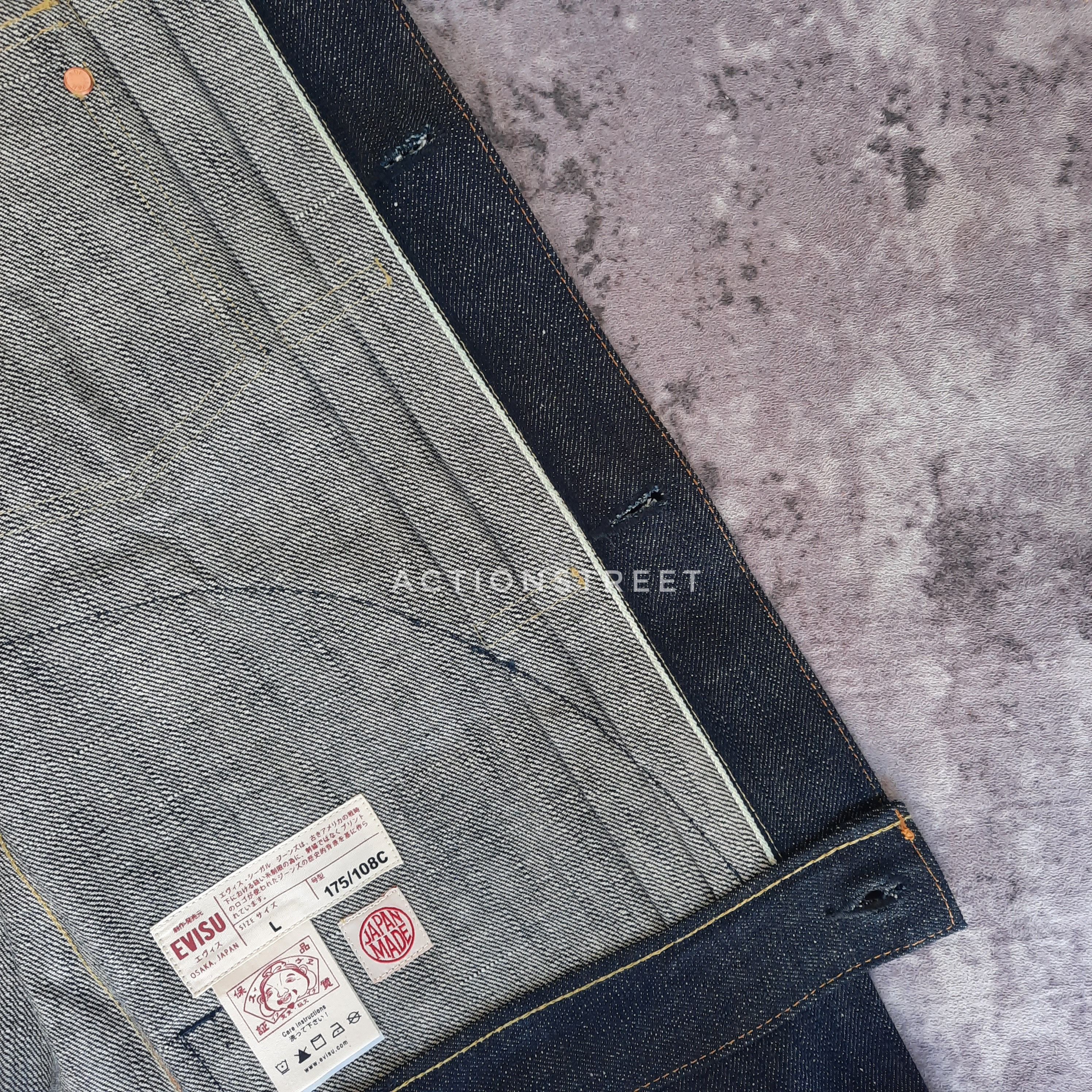 Evisu 🔥Evisu special No 1 indigo 15.5oz type 2 denim jacket Size US L / EU 52-54 / 3 - 7 Thumbnail