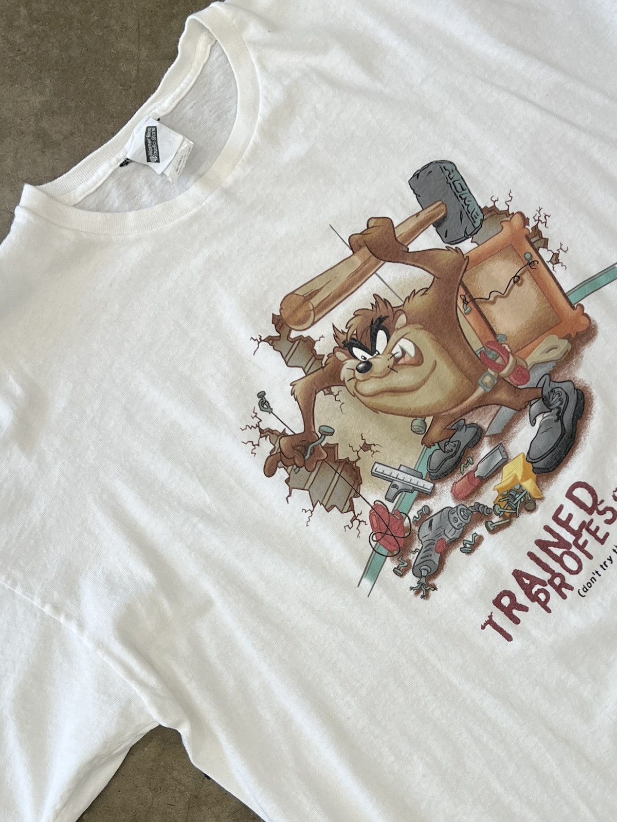 Warner Bros Vintage Looney Tunes Taz Trained Professional Tee XXL Size US XXL / EU 58 / 5 - 1 Thumbnail