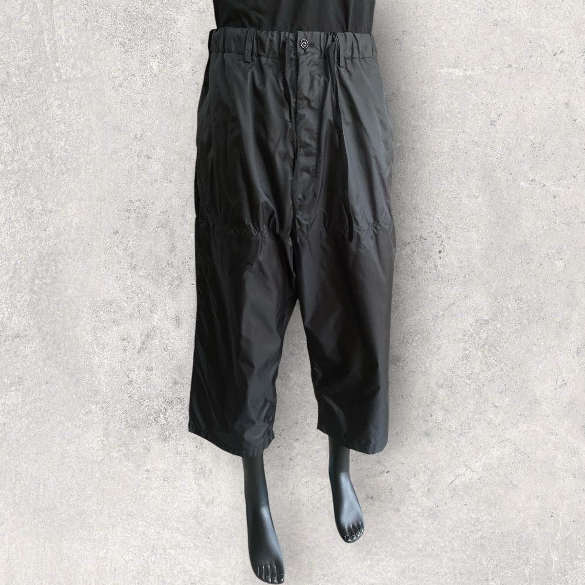 Yohji Yamamoto S’Yte Nylon Cropped Pants Size US 33 - 1 Thumbnail