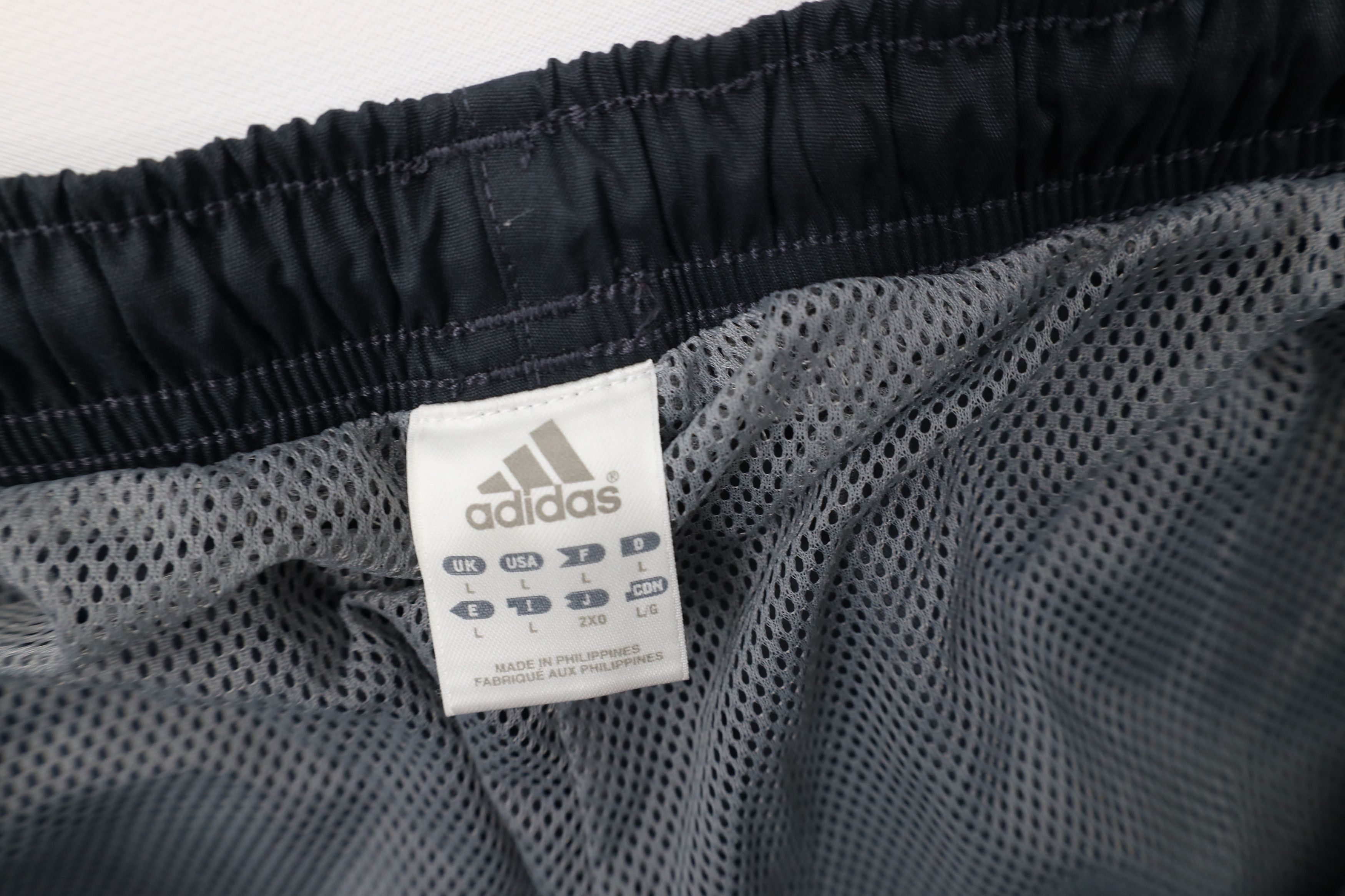 Adidas Vintage Y2K 2002 Adidas Wide Leg Windbreaker Pants Striped Size US 36 / EU 52 - 8 Thumbnail