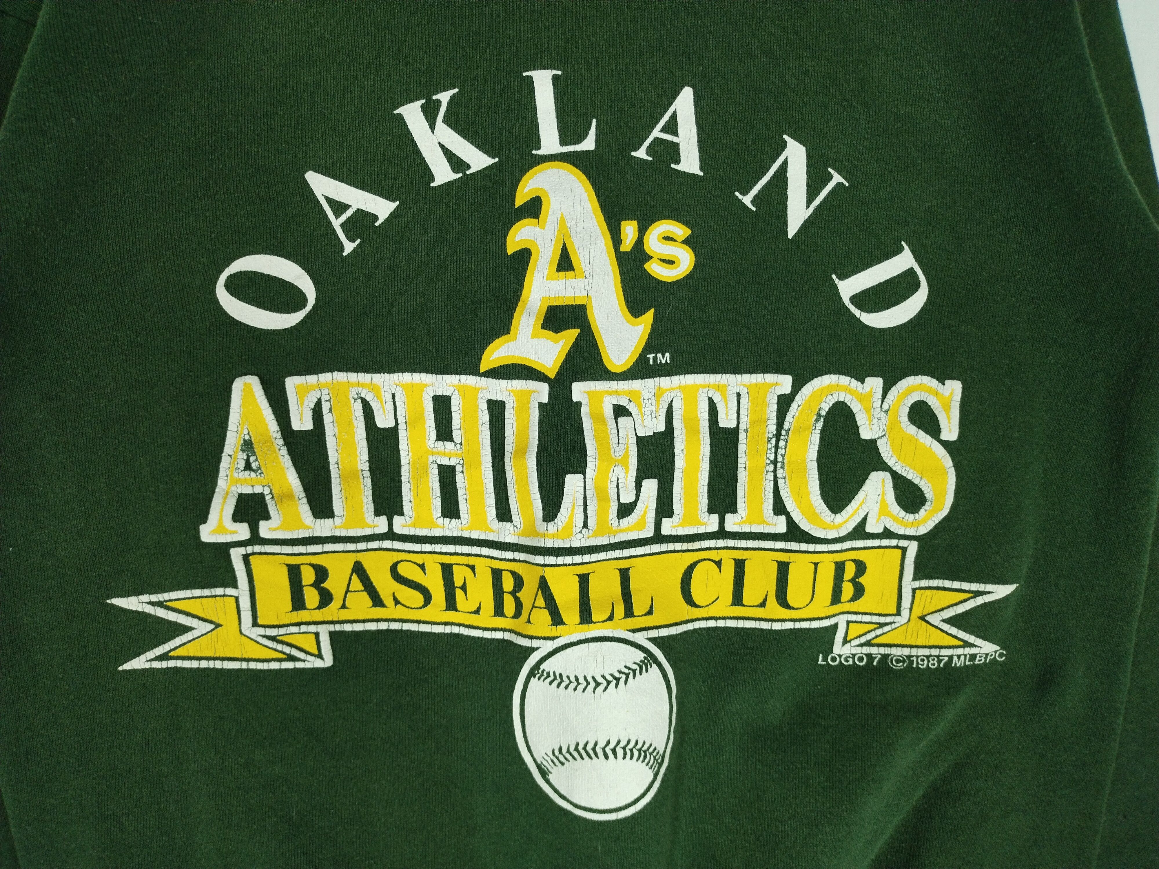 Vintage Vtg 1987 MLBPC Logo 7 Oakland Baseball Club Sweatshirt Size US M / EU 48-50 / 2 - 3 Thumbnail