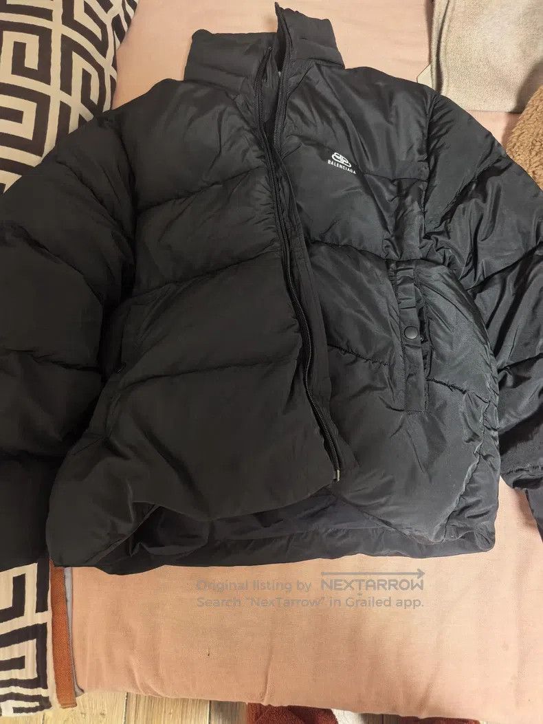 Balenciaga Balenciaga Black Fleece Jacket Size XS / US 0-2 / IT 36-38 - 1 Thumbnail