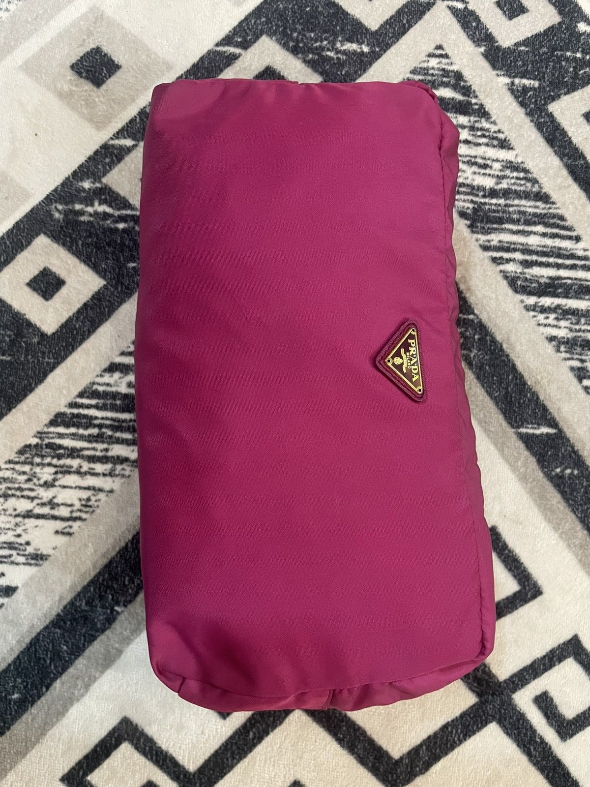 Prada Authentic PRADA tessuto nylon cosmetic bag Size ONE SIZE - 8 Thumbnail