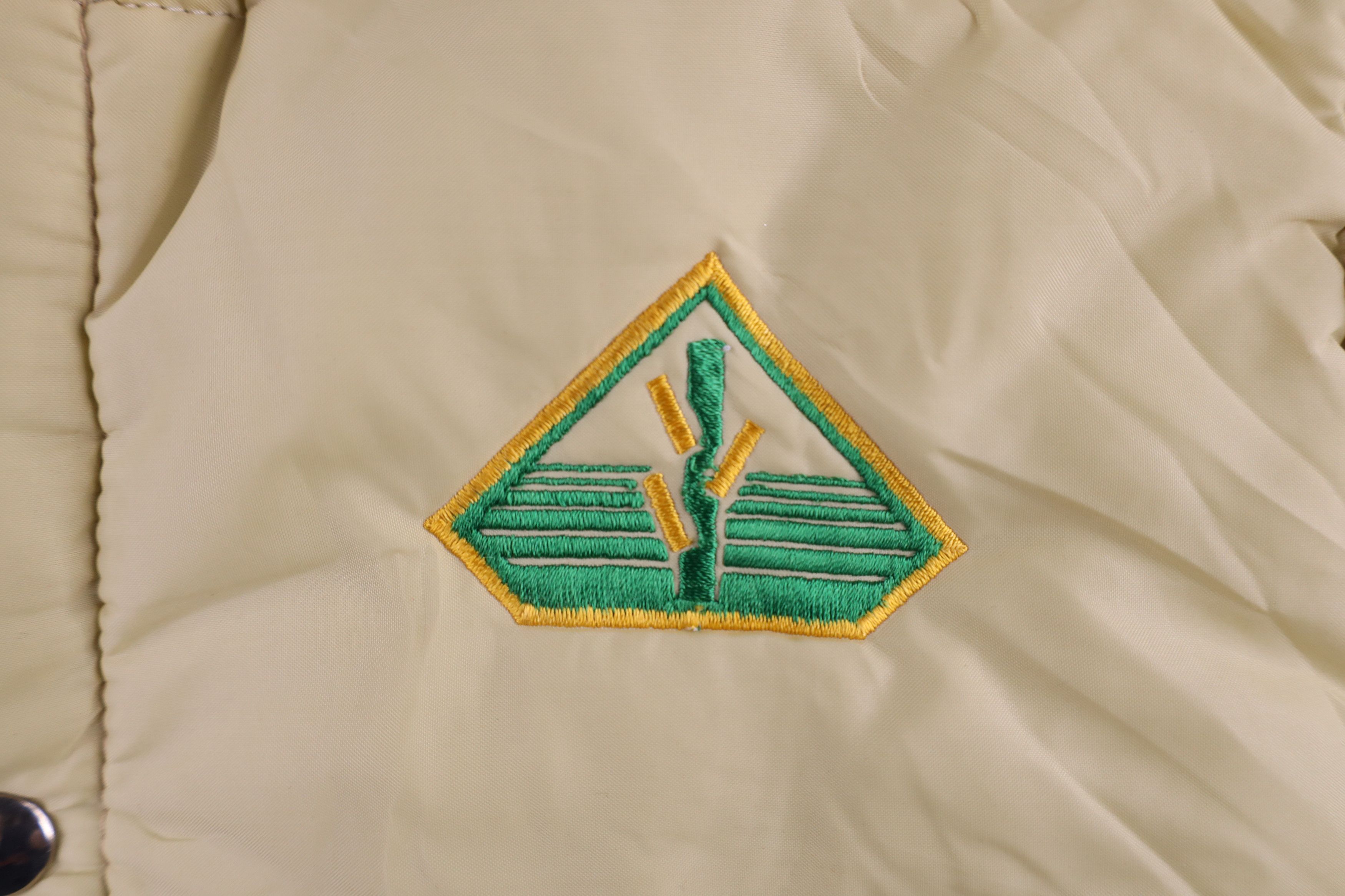 Vintage Vintage 70s Pfizer Genetics Button Puffer Vest Jacket USA Size US XL / EU 56 / 4 - 4 Thumbnail