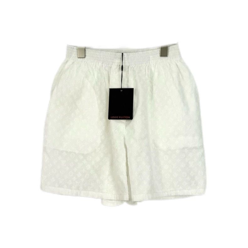 Louis Vuitton White full logo shorts 2505-Nextarrow