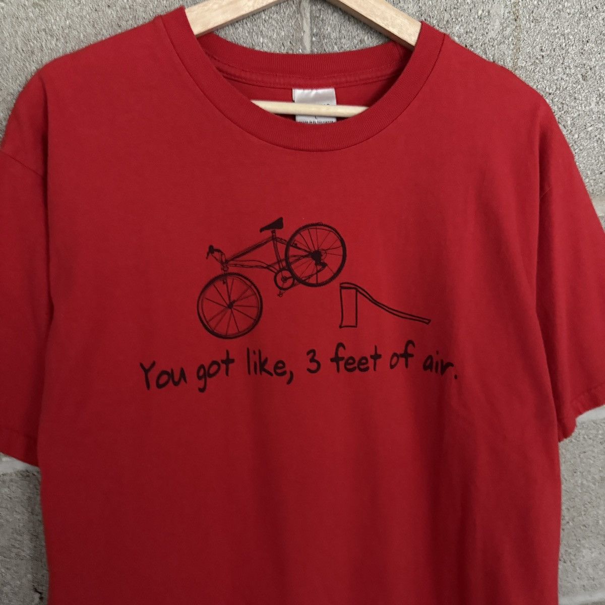 Other Vintage Cygnus Feet Of Air Cycling Red Tee Mens Large Size US L / EU 52-54 / 3 - 3 Thumbnail