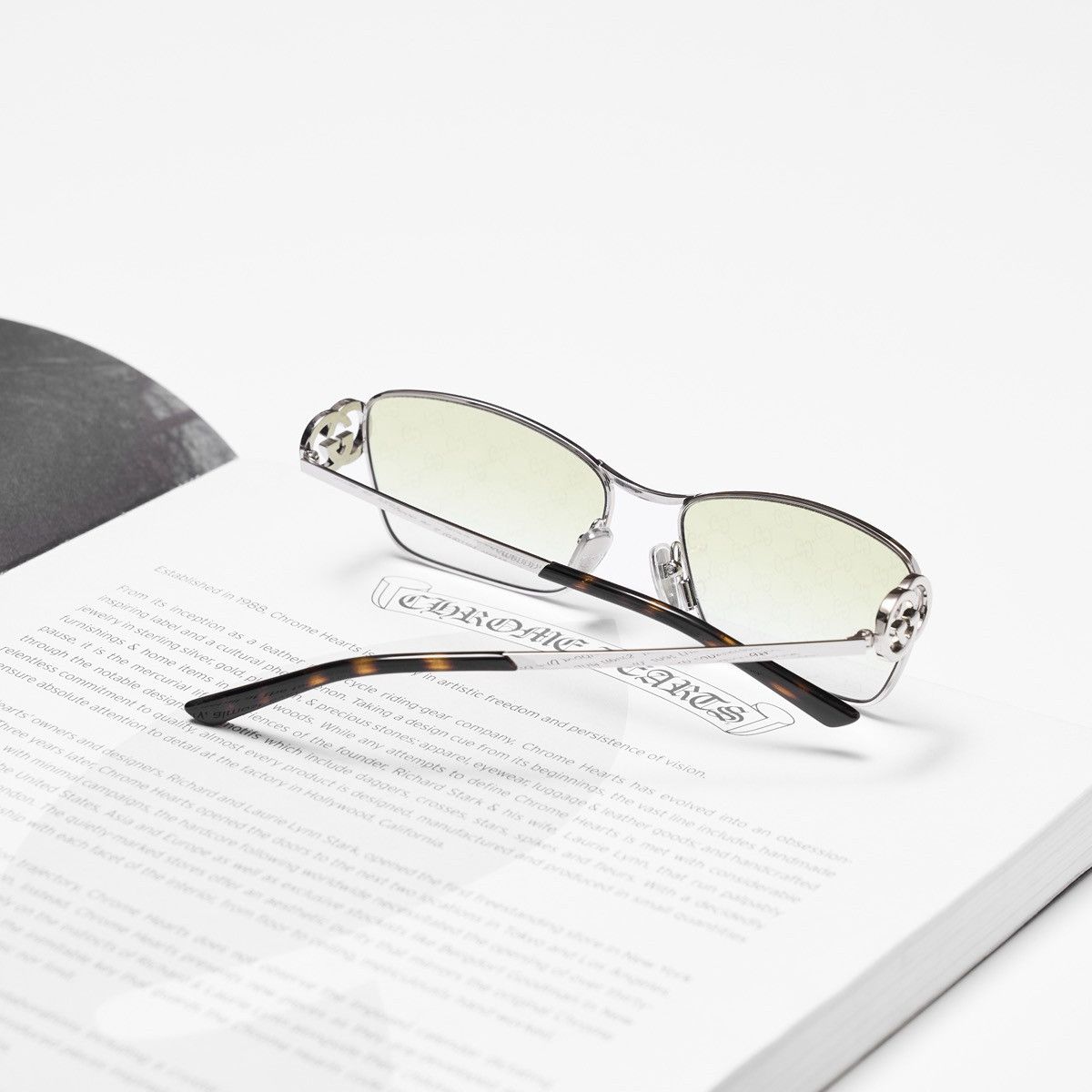 Gucci GUCCI GG2045S 004 SUNGLASSES Size ONE SIZE - 7 Thumbnail