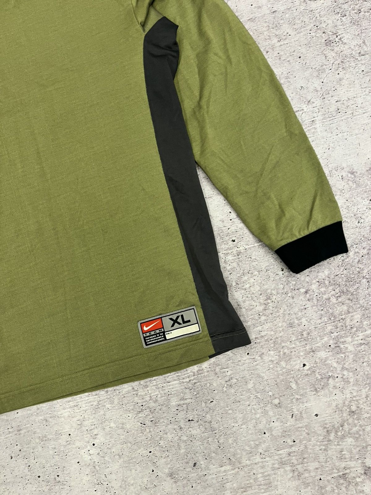 Nike 🩸RARE🩸Nike Vintage Gradient 00s Long Sleeve Size US M / EU 48-50 / 2 - 4 Thumbnail