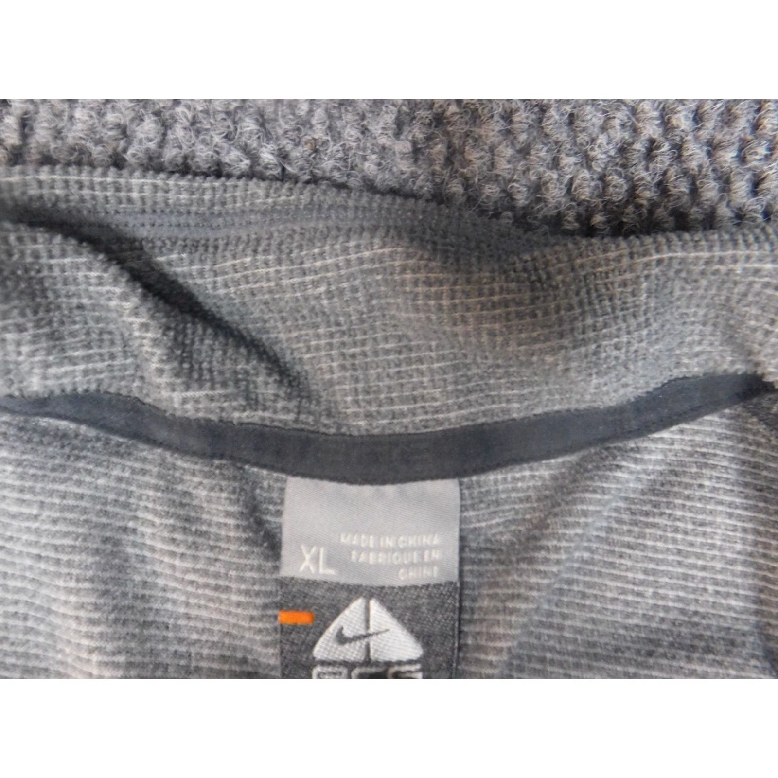 Nike ACG Nike ACG Sweatshirt Mens XL Gray Pullover 1/4 Zip Zip Hooded Striped Vintage No Size US XL / EU 56 / 4 - 7 Thumbnail