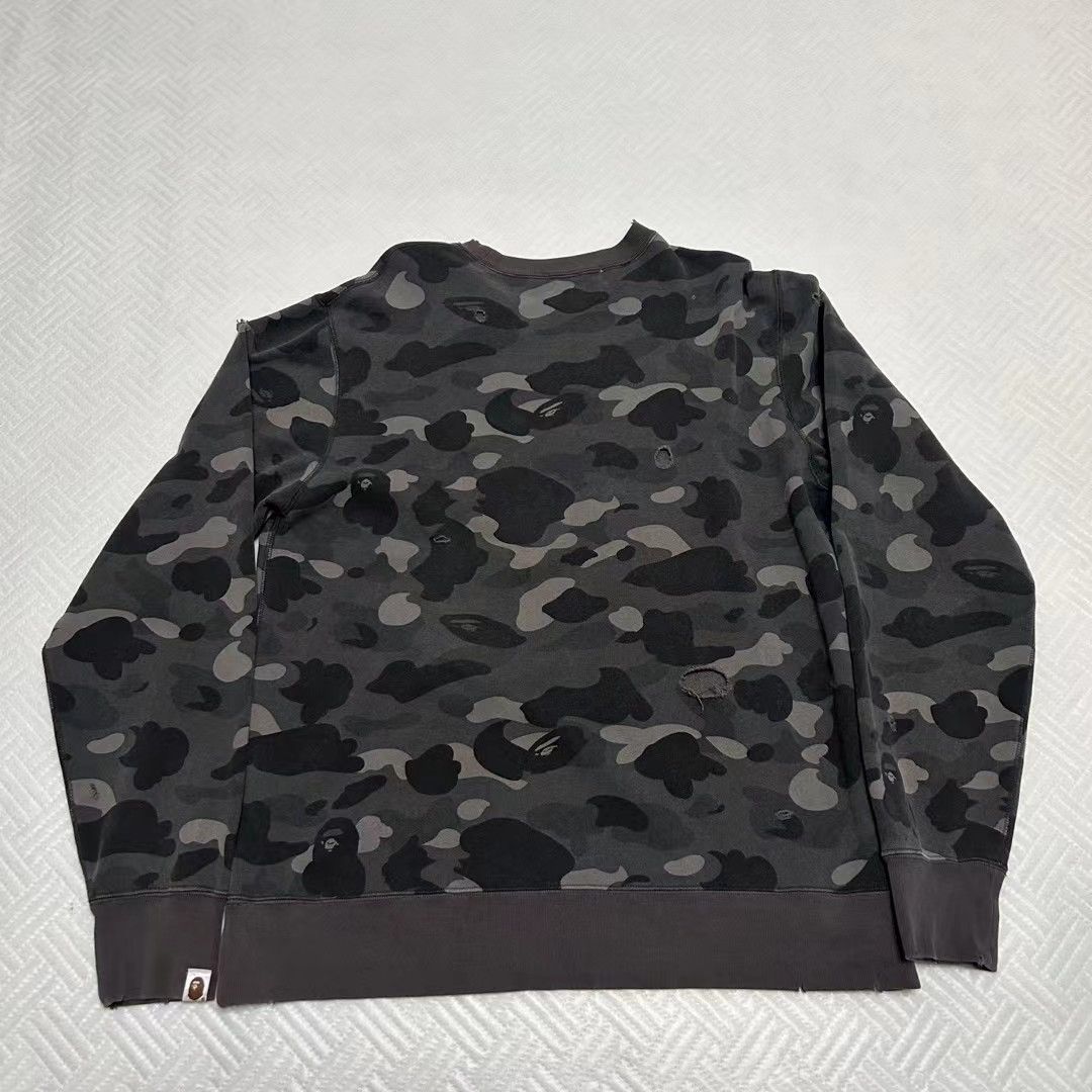 Bape BAPE LIMITED CREWNECK Size US L / EU 52-54 / 3 - 8 Thumbnail