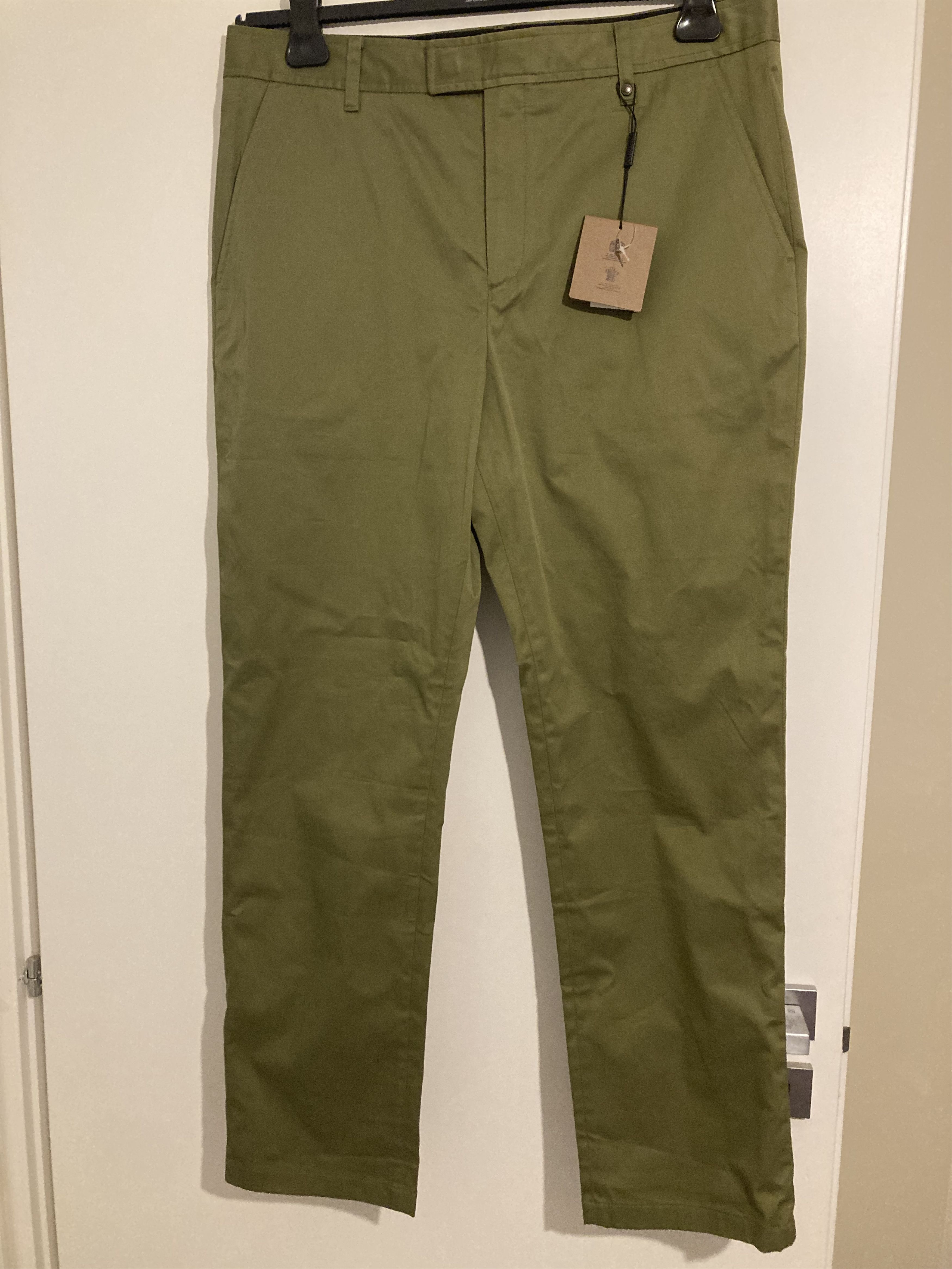 Burberry Burberry khaki Pant Size 36 (52IT) Size US 36 / EU 52 - 1 Thumbnail