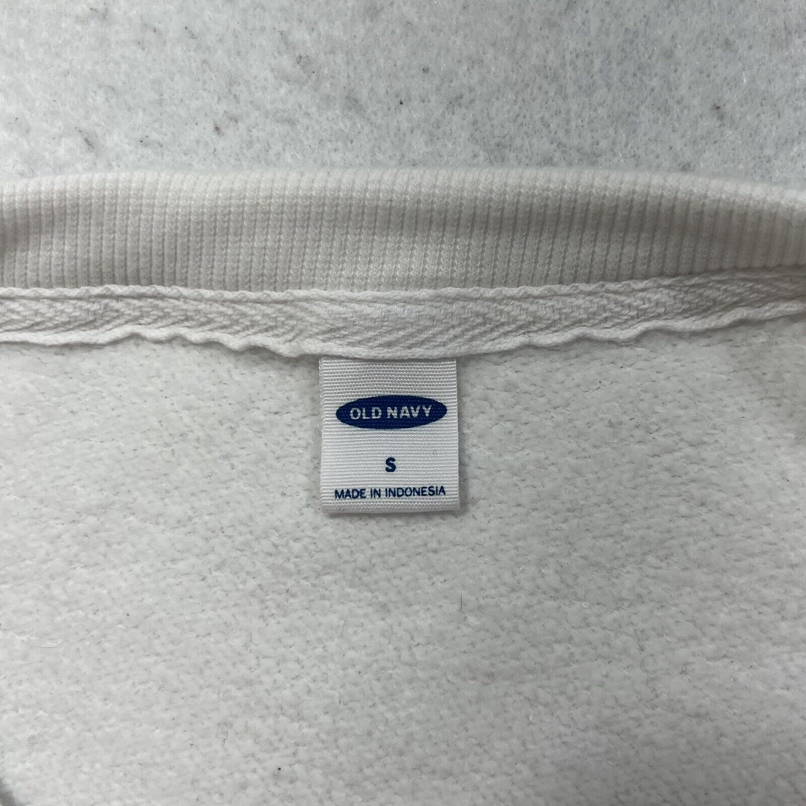 Old Navy Old Navy Rainbow Design Fleece Lined Crewneck Sweatshirt Size S / US 4 / IT 40 - 3 Thumbnail