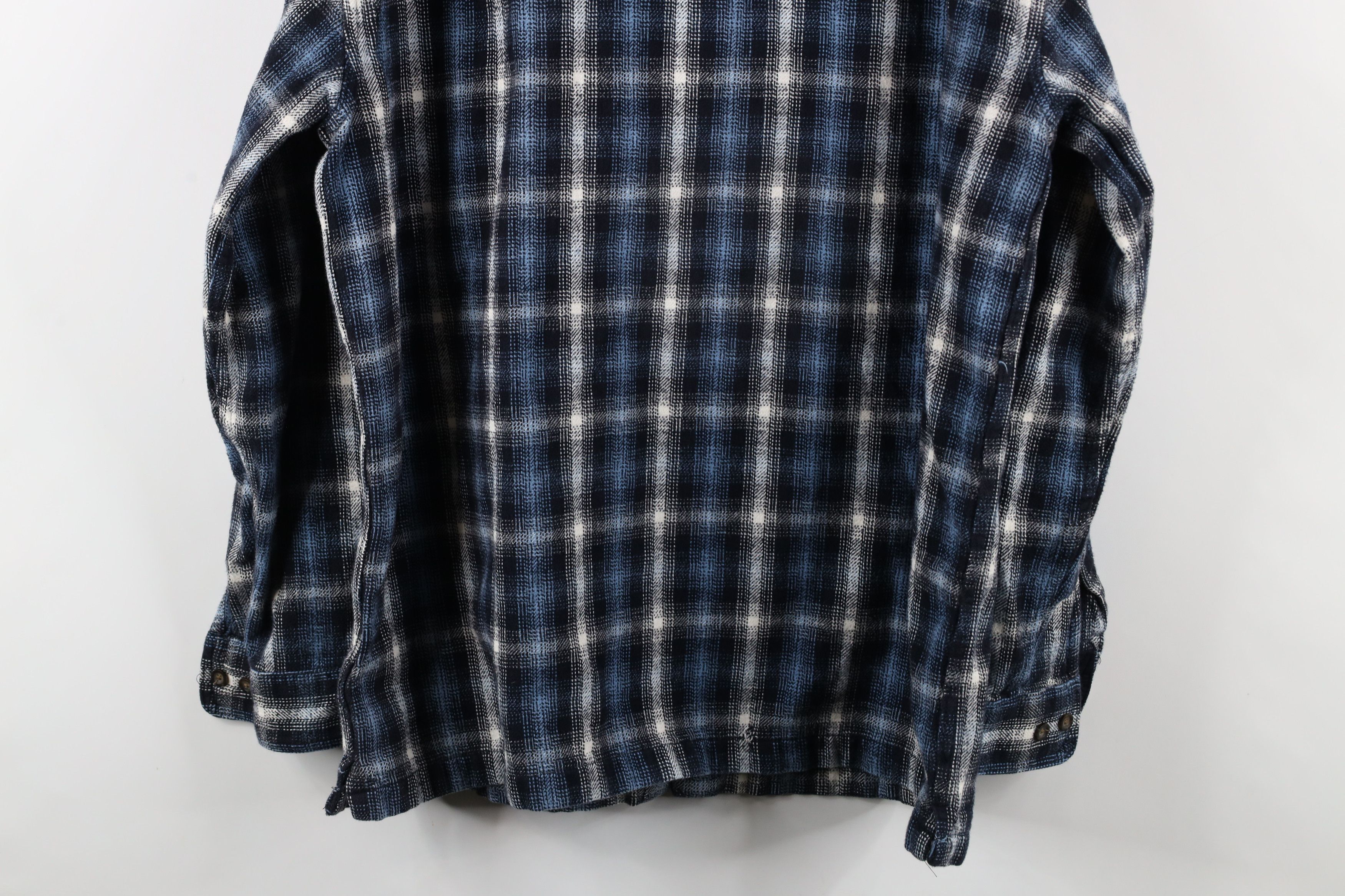 Vintage Vintage 90s Streetwear Heavyweight Flannel Button Shirt Blue Size US XL / EU 56 / 4 - 13 Thumbnail