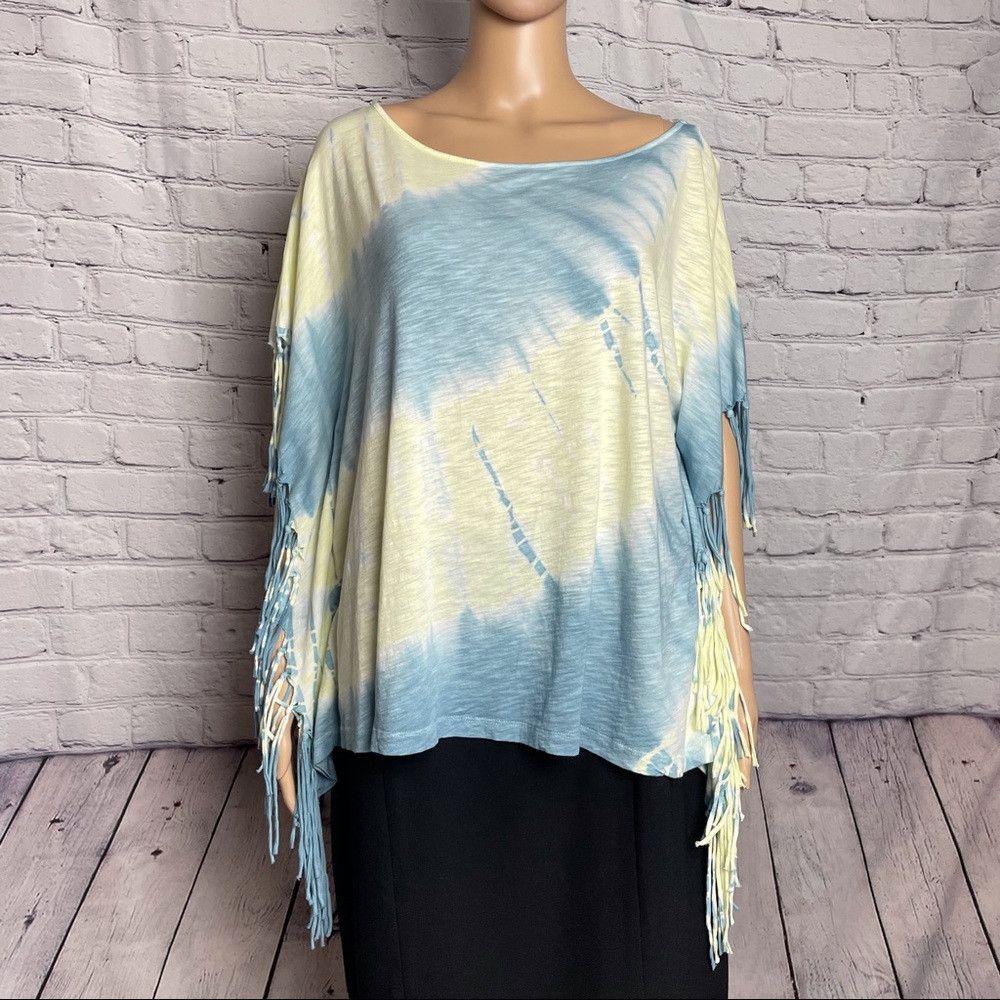 Free People NWT New $88 Free People Movement Fringe Top Poncho Tie Dye Size S / US 4 / IT 40 - 1 Thumbnail