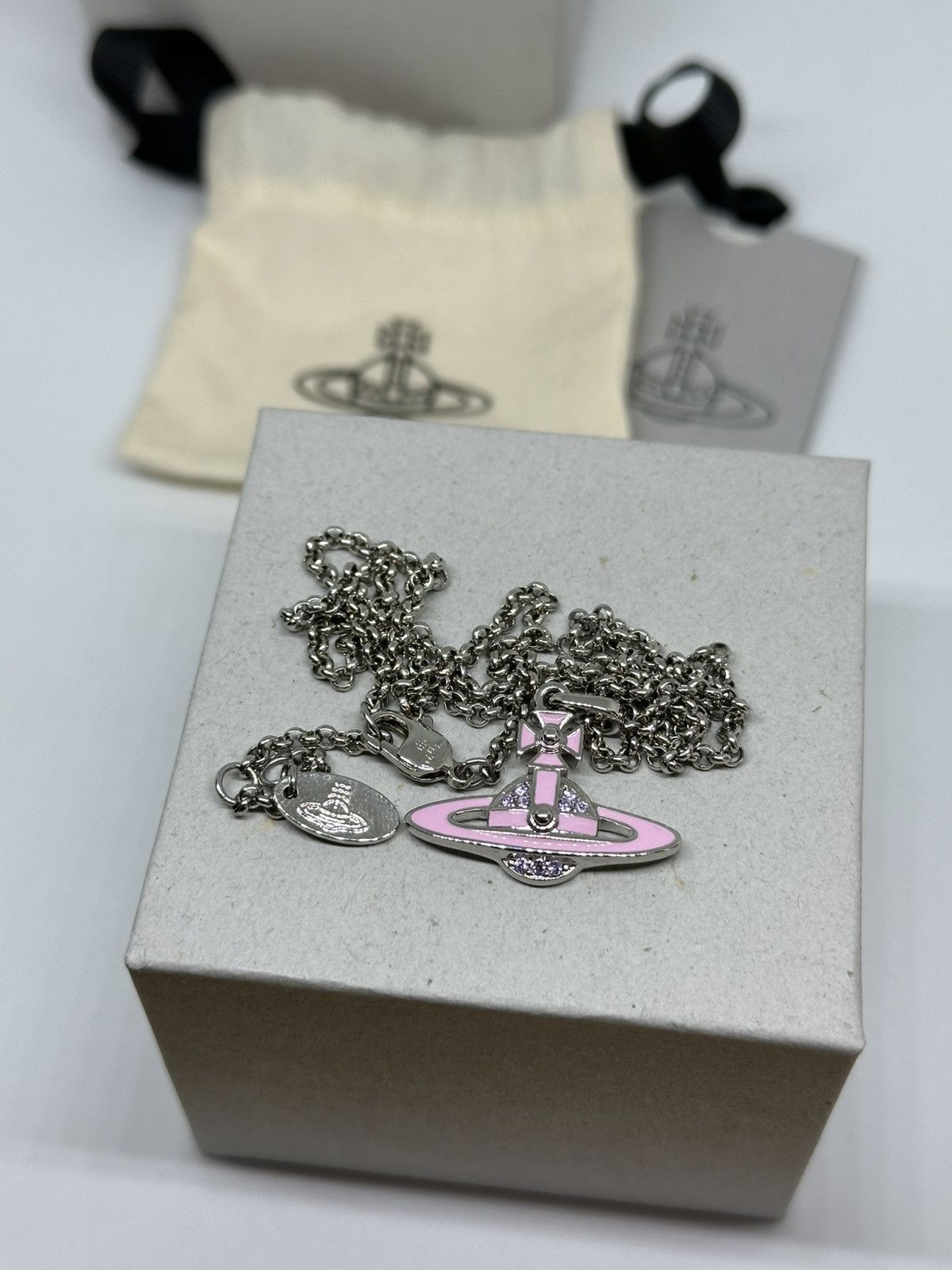 Vivienne Westwood Neil mini bas relief pendant Size ONE SIZE - 3 Thumbnail