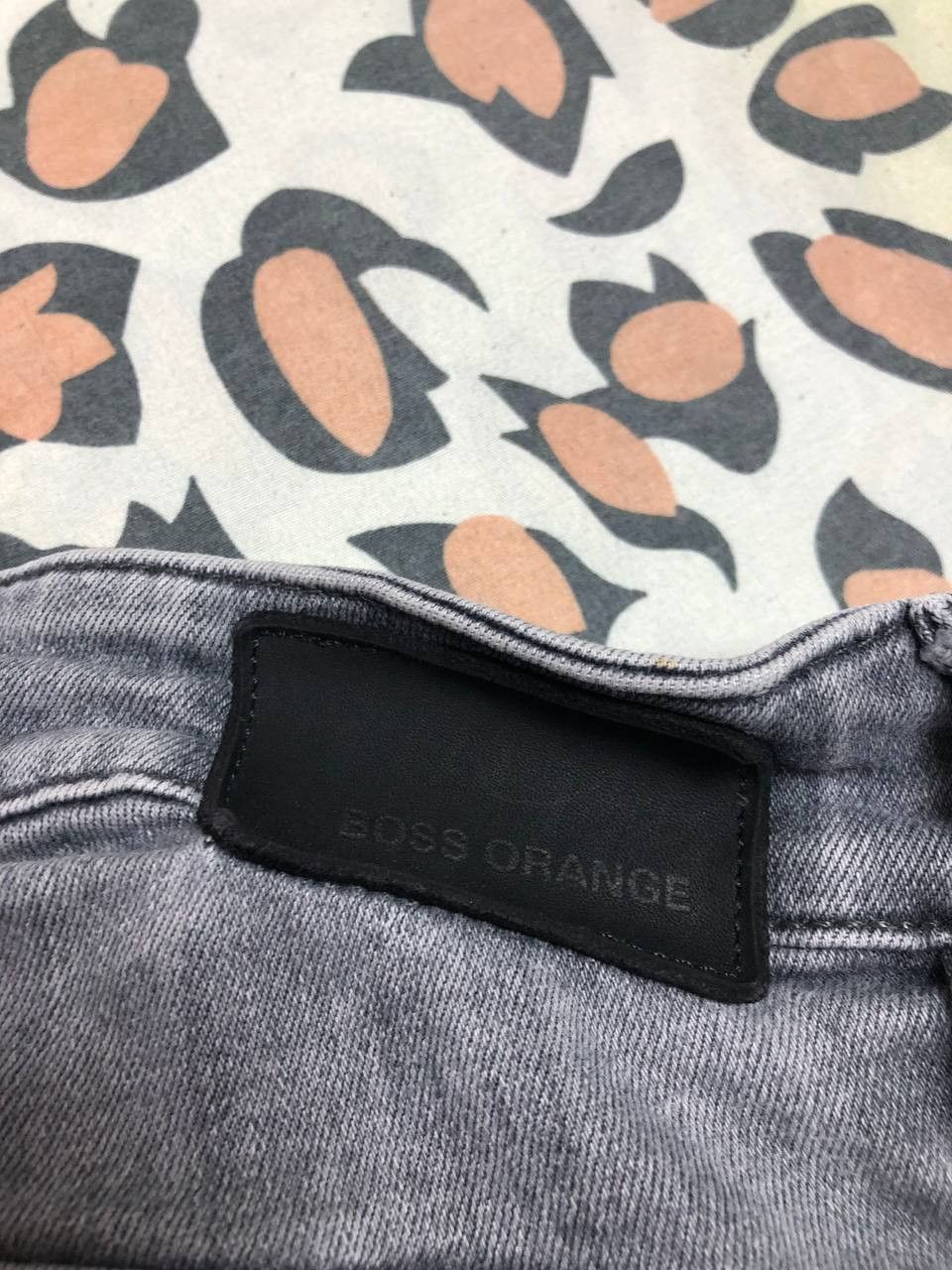 Hugo Boss × Vintage Hugo Boss Orange Regular Fit Cotton Denim Jeans Vintage Size US 32 / EU 48 - 10 Thumbnail