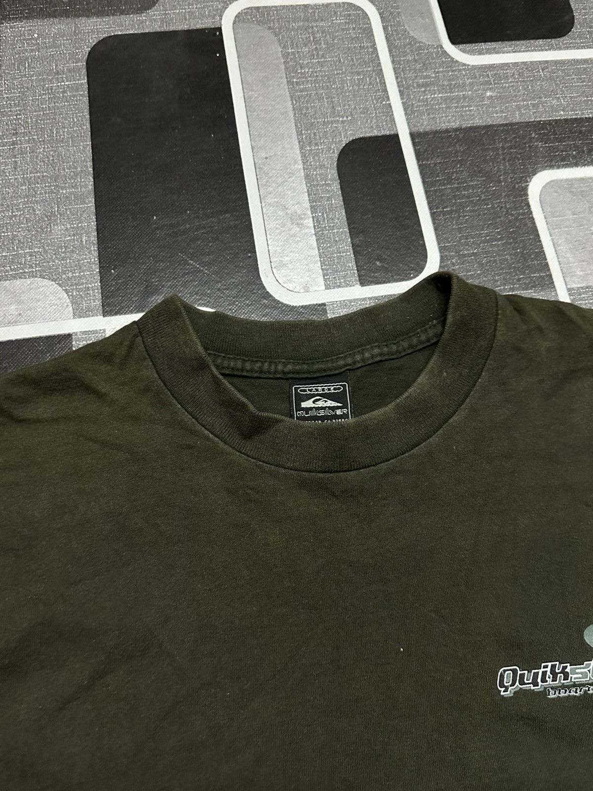Quiksilver × Vintage Vintage 1990 Quiksilver Surfwear Tee Shirt Size US L / EU 52-54 / 3 - 4 Thumbnail