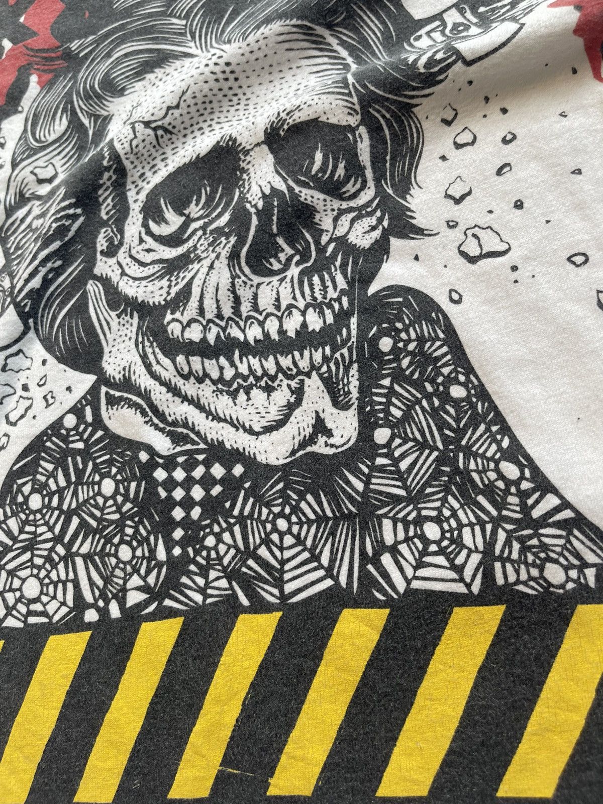 Stussy Stussy Sk8 Heads Skull Graphic Tee White XL Size US XL / EU 56 / 4 - 4 Thumbnail