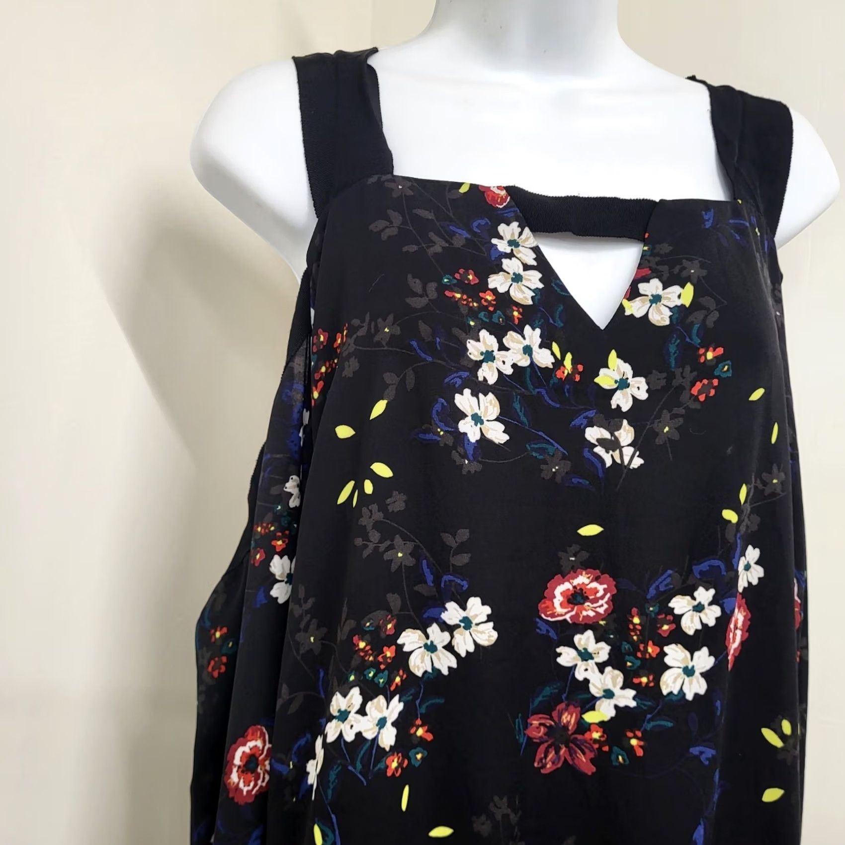 Vintage Rachel Rachel Roy Blouse Womens 1X Black Floral Print Cold Shoulder Square Neck Shirt Blouse Size XL / US 12-14 / IT 48-50 - 2 Thumbnail