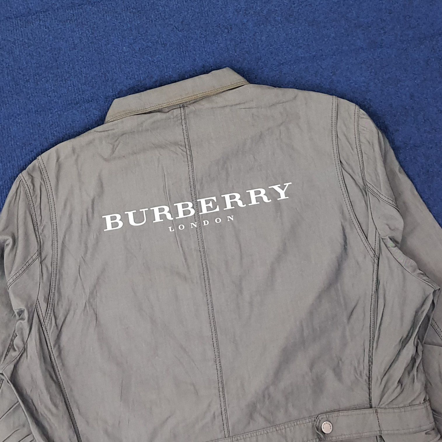 Burberry Vintage Burberry Nova Check Short Trench Coat C224N9 Size US M / EU 48-50 / 2 - 2 Thumbnail
