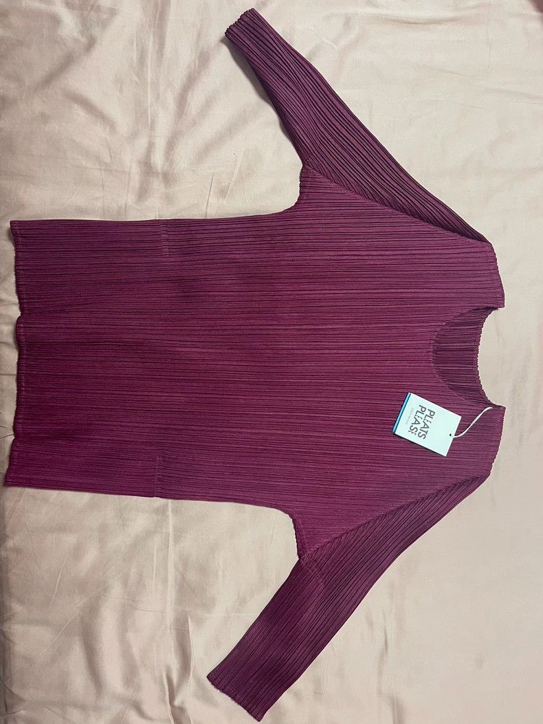 Issey Miyake Issey Miyake Wine-red long sleeves Size L / US 10 / IT 46 - 1 Thumbnail