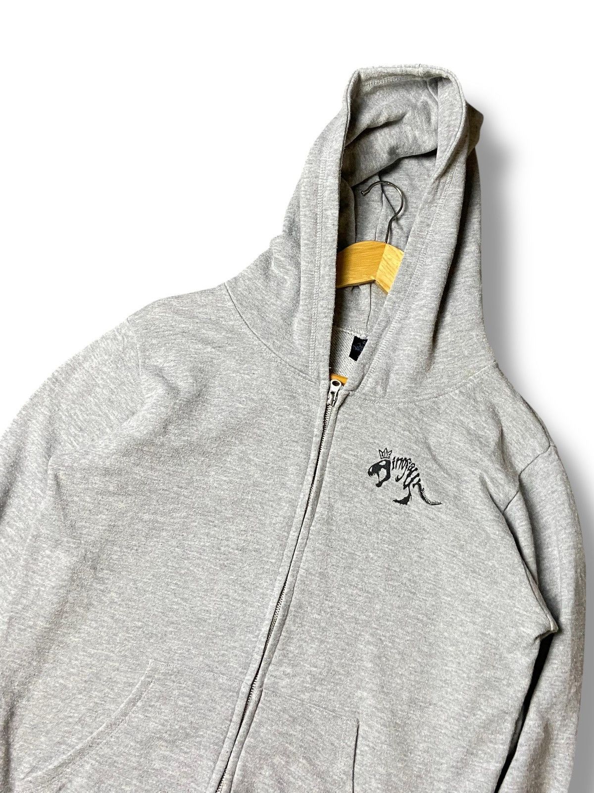 Japanese Brand × Vintage LIVE DINOSAUR Brand Backprint Zipped Hoodies (129) Size US XS / EU 42 / 0 - 5 Thumbnail