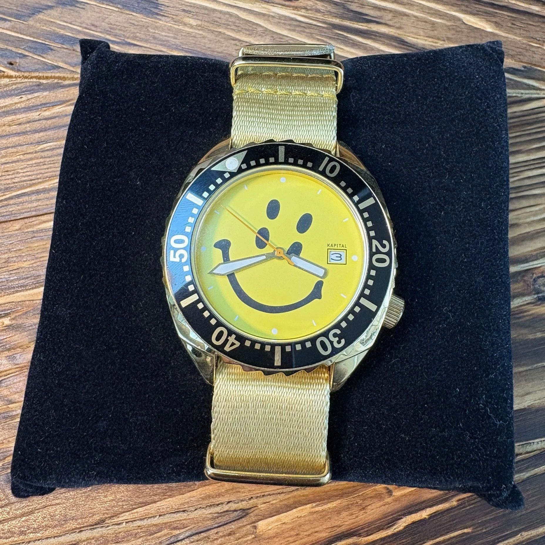 Kapital Kapital Four-Eye Smiley Watch w/ Invoice & Warranty Card Size ONE SIZE - 2 Thumbnail