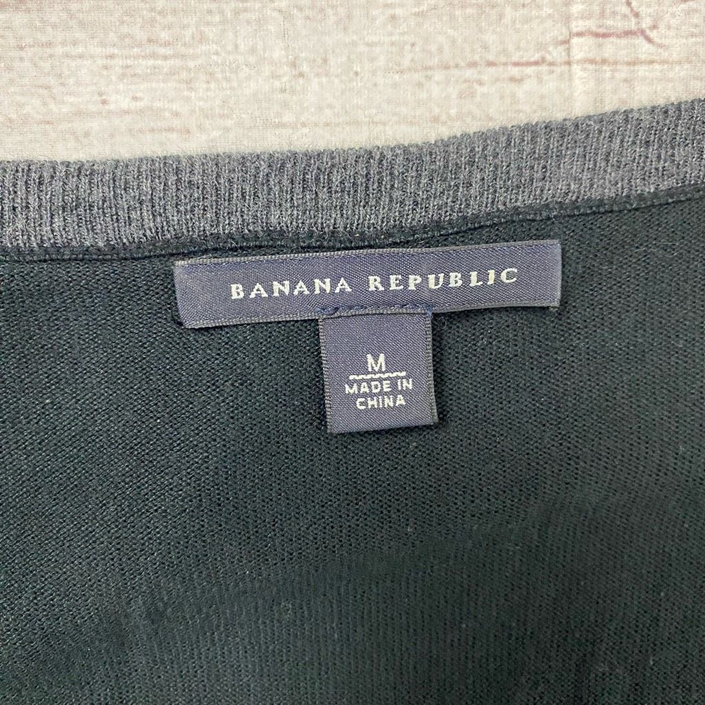 Banana Republic Banana Republic women M scoopneck short sleeve ruffle button Size M / US 6-8 / IT 42-44 - 5 Thumbnail