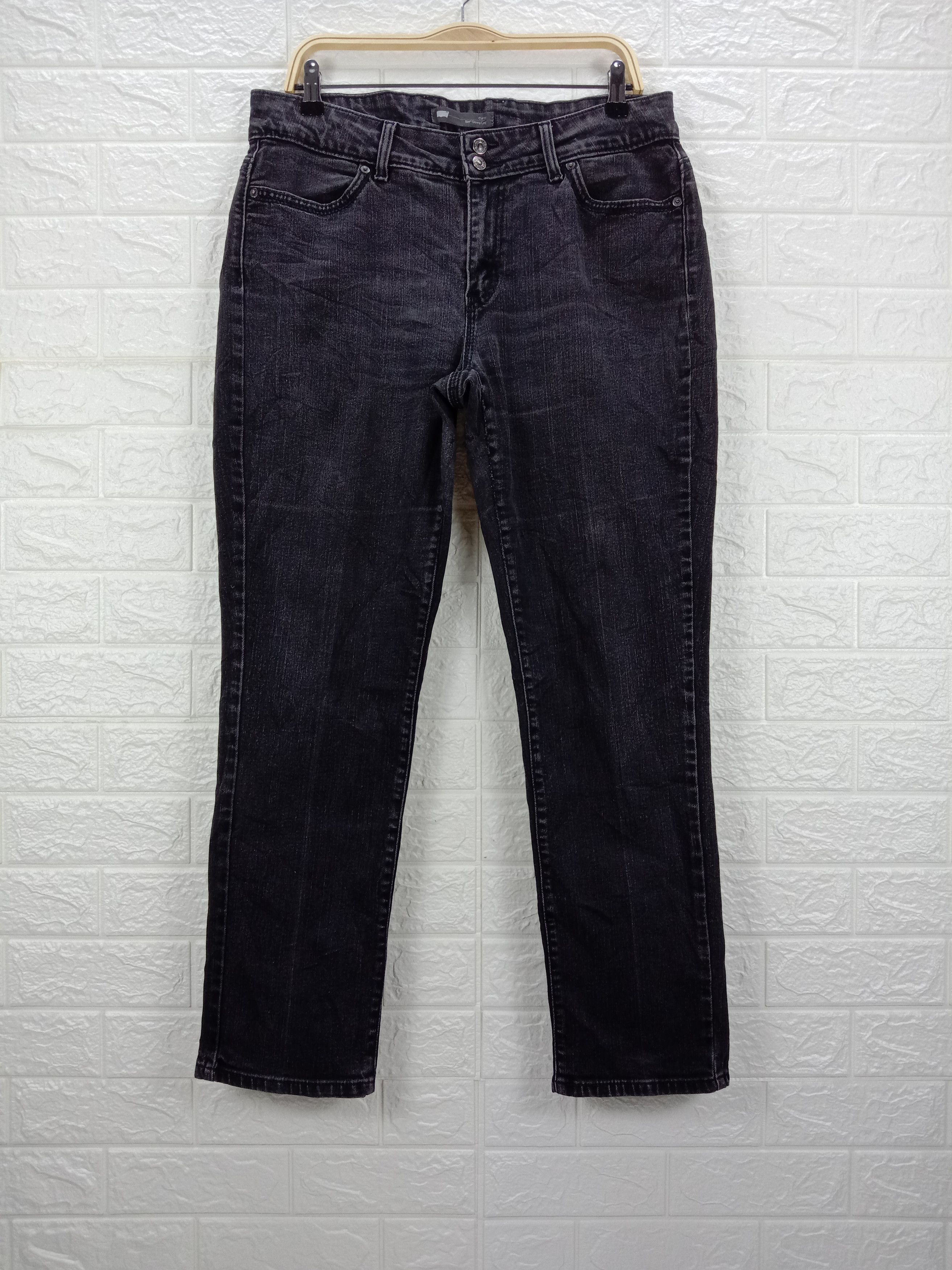 Vintage Levi's 529 Curvy Skinny Leg Jeans