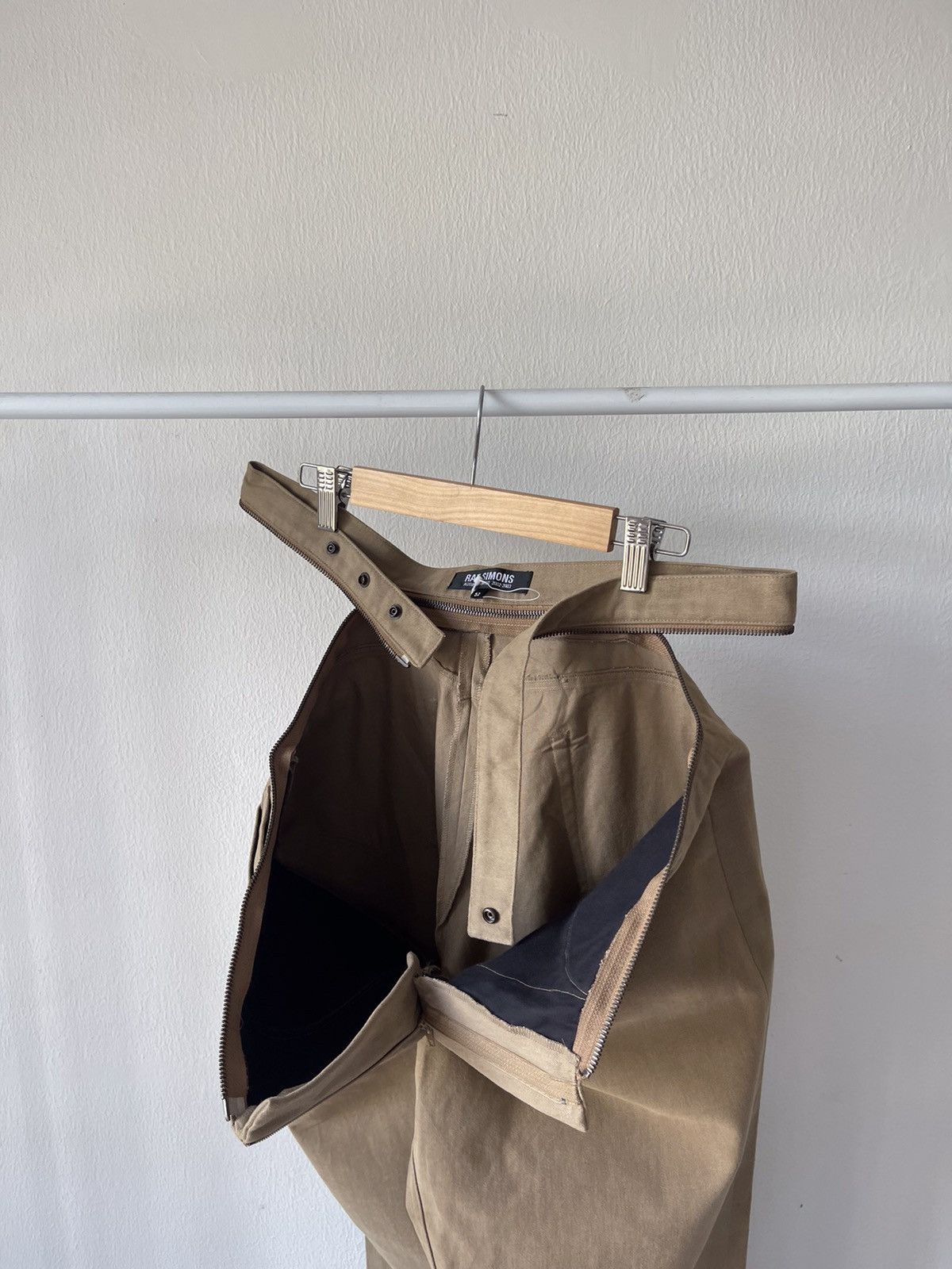 Raf Simons Rare Deadstock A/W 2002-2003 Raf Simons Zipwaist Pants Size US 34 / EU 50 - 12 Thumbnail