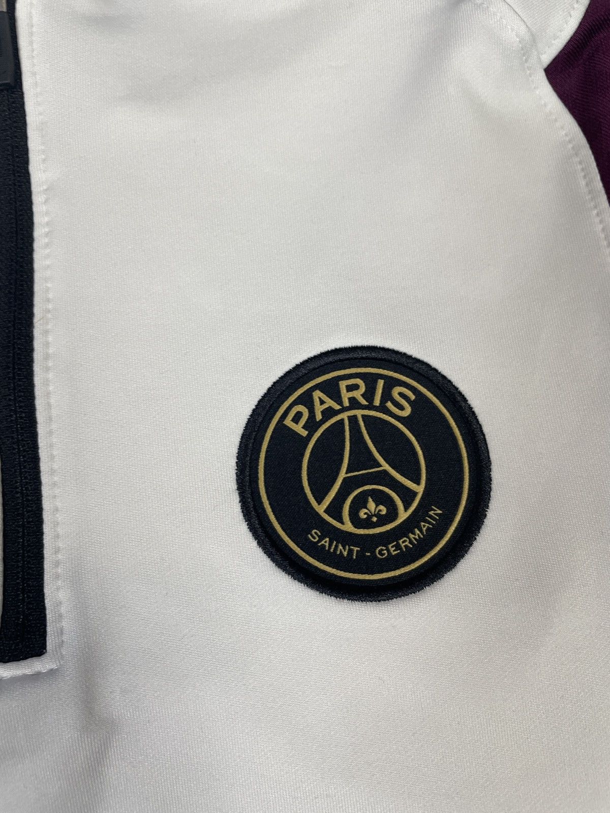 Jordan Brand Jersey Nike Air Jordan Paris Saint Germain Longsleeve Size US S / EU 44-46 / 1 - 3 Thumbnail