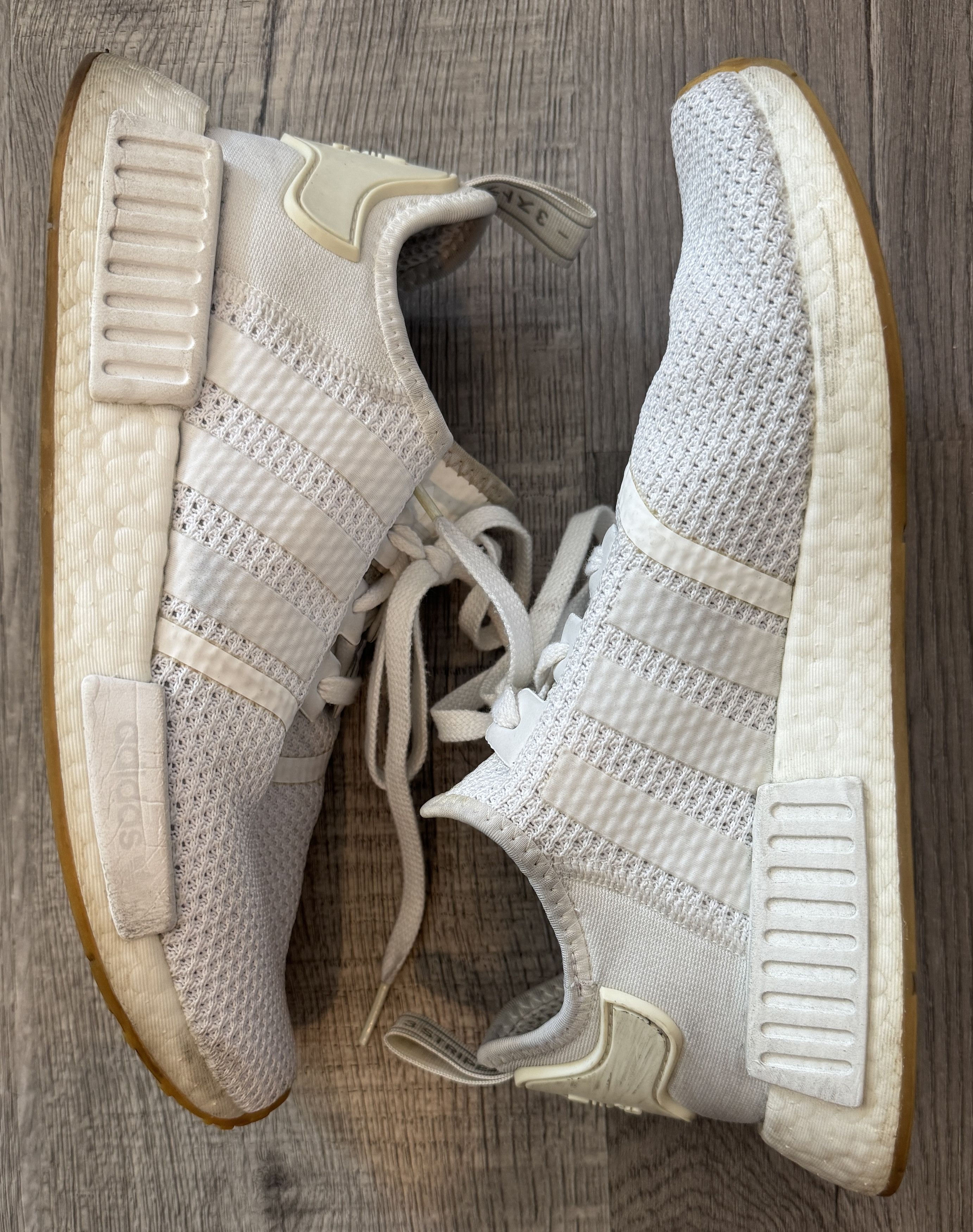 Adidas Adidas NMD White Gum 8.5 Size US 8.5 / EU 41-42 - 2 Thumbnail