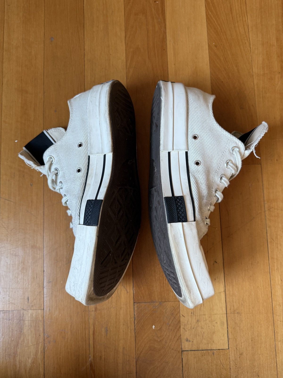 Converse × Rick Owens Drkshdw Rick Owens Drkshdw x Converse Low Top Sneaker Size US 9 / EU 42 - 3 Thumbnail