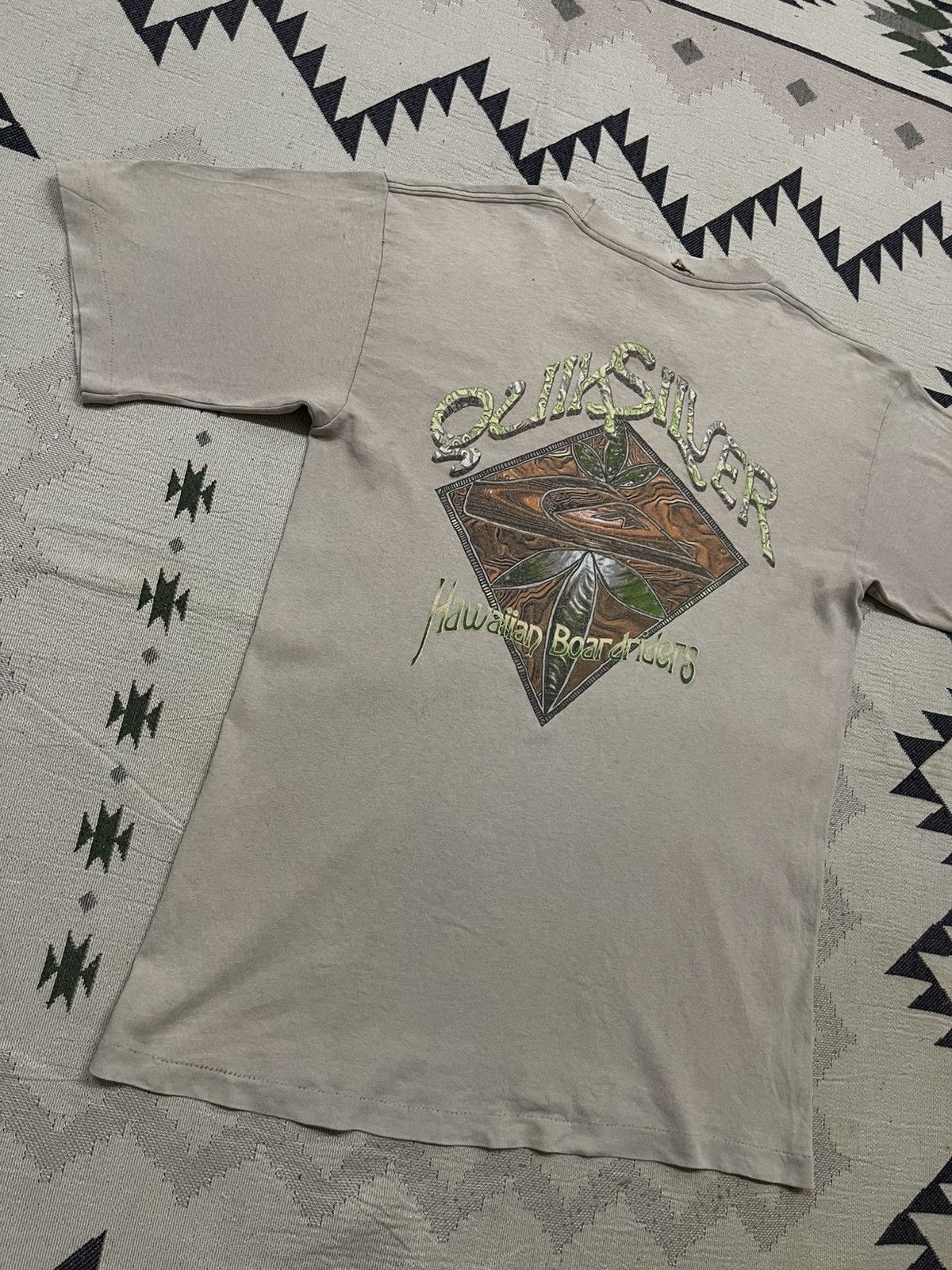 Quiksilver 1990s QUICKSILVER “HAWAIIAN BOARDRIDERS” SUNFADED DISTRESSED Size US S / EU 44-46 / 1 - 3 Thumbnail
