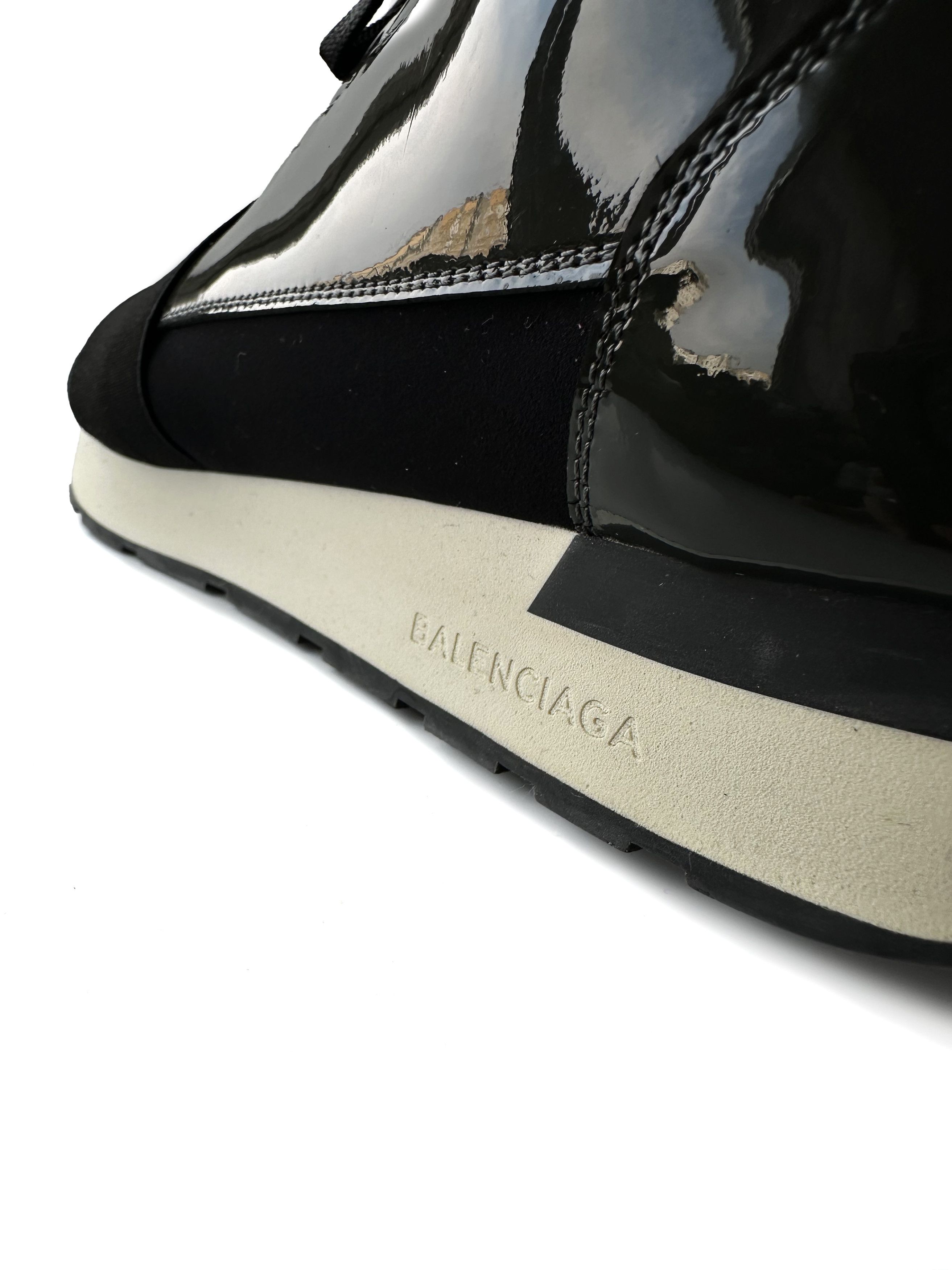 Balenciaga Balenciaga Race Runner olive/black sneakers Size US 11.5 / EU 44-45 - 9 Thumbnail
