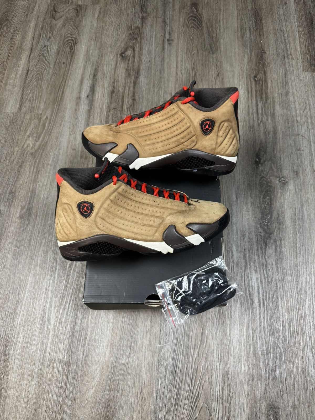 Jordan Brand Air Jordan 14 Retro Winterized Size 10 Size US 10 / EU 43 - 1 Thumbnail