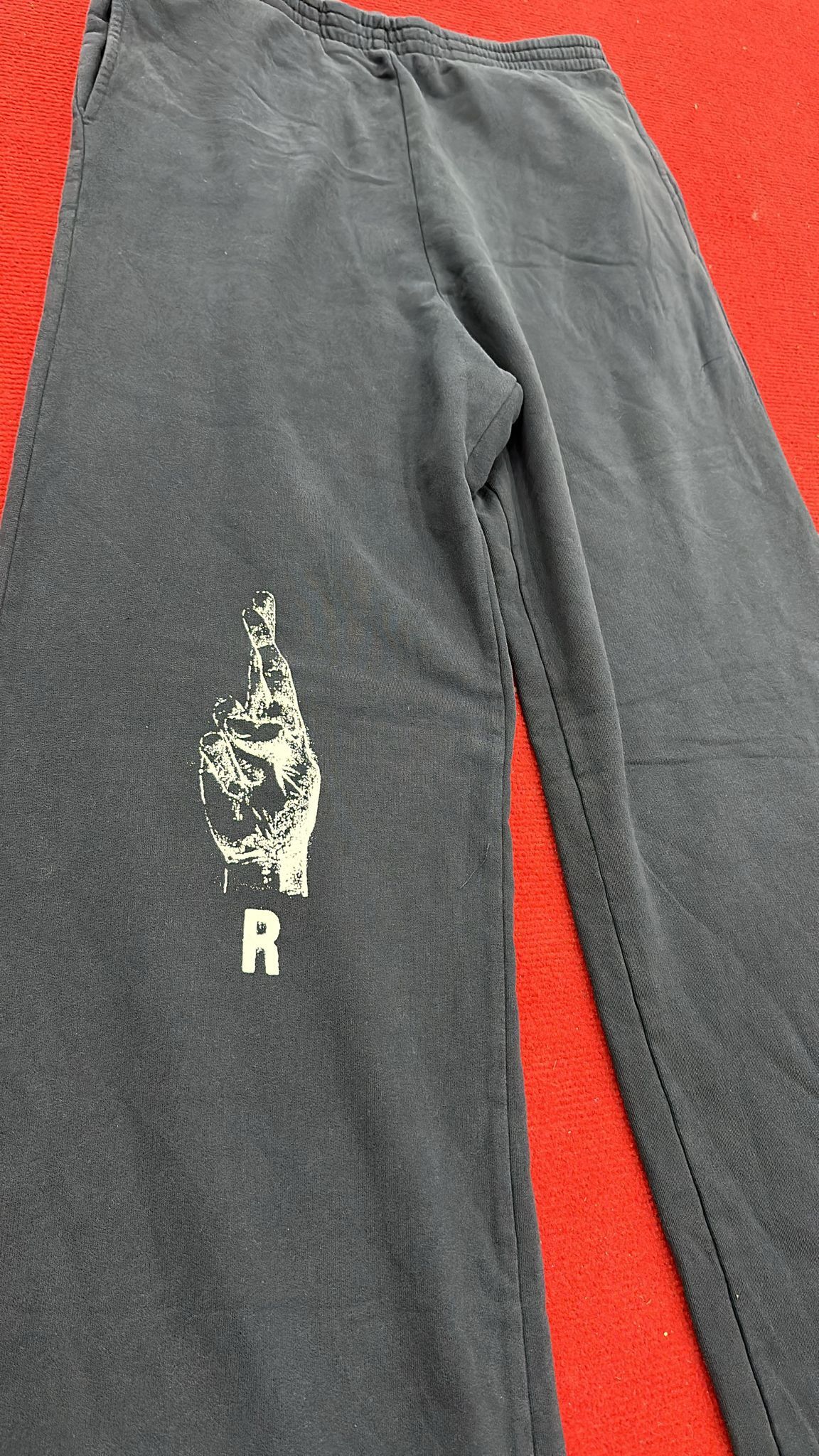 Raf Simons CC000021 Sweatpants & Joggers in Black Size US 34 / EU 50 - 2 Thumbnail