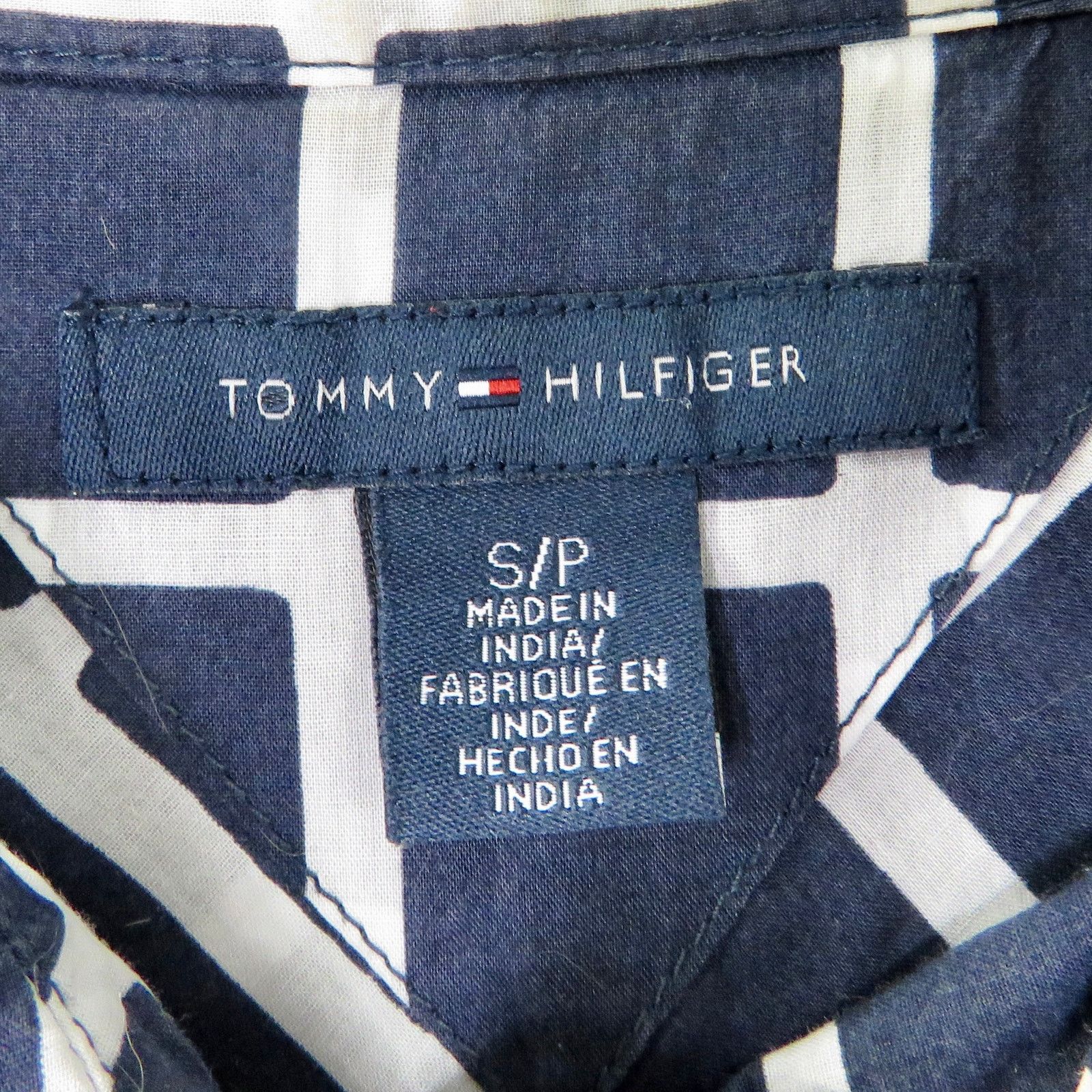 Tommy Hilfiger Tommy Hilfiger Navy Blue Grid Block Button Down Shirt Small Size S / US 4 / IT 40 - 5 Thumbnail