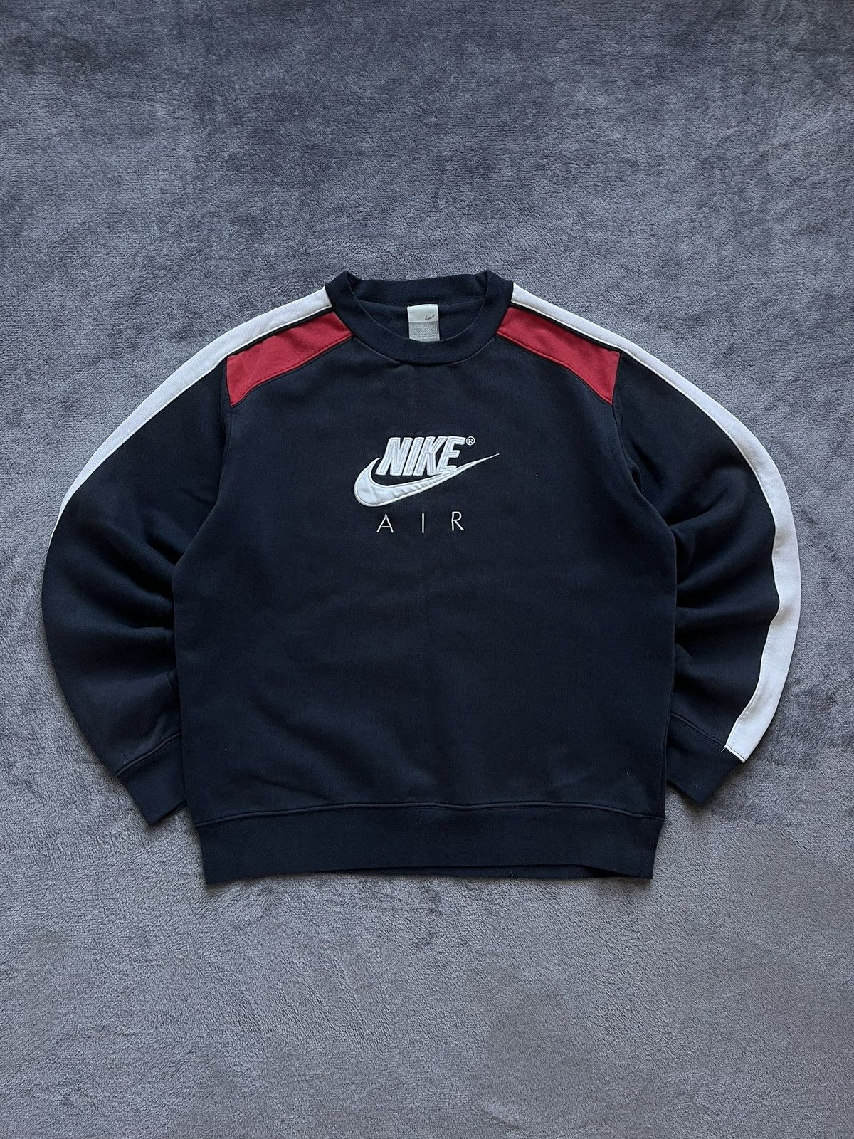 Nike 00s Nike Air Big Logo Oversized Boxy Y2k Sweatshirt Size US S / EU 44-46 / 1 - 1 Thumbnail