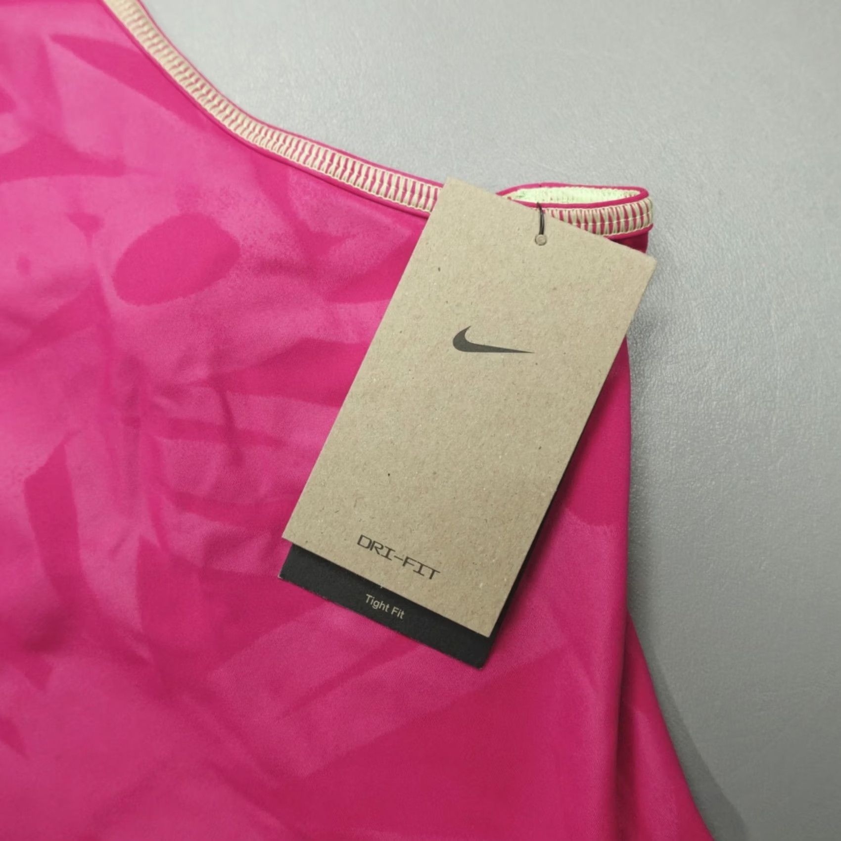 Nike Nike Dri-FIT Tank Top Tennis Court Lux Women's L Pink Sleeveless Racerback Top Utilities Activewear Sports shirt Nike Tank Top Dri-FIT Women’s L Pink Size L / US 10 / IT 46 - 2 Thumbnail