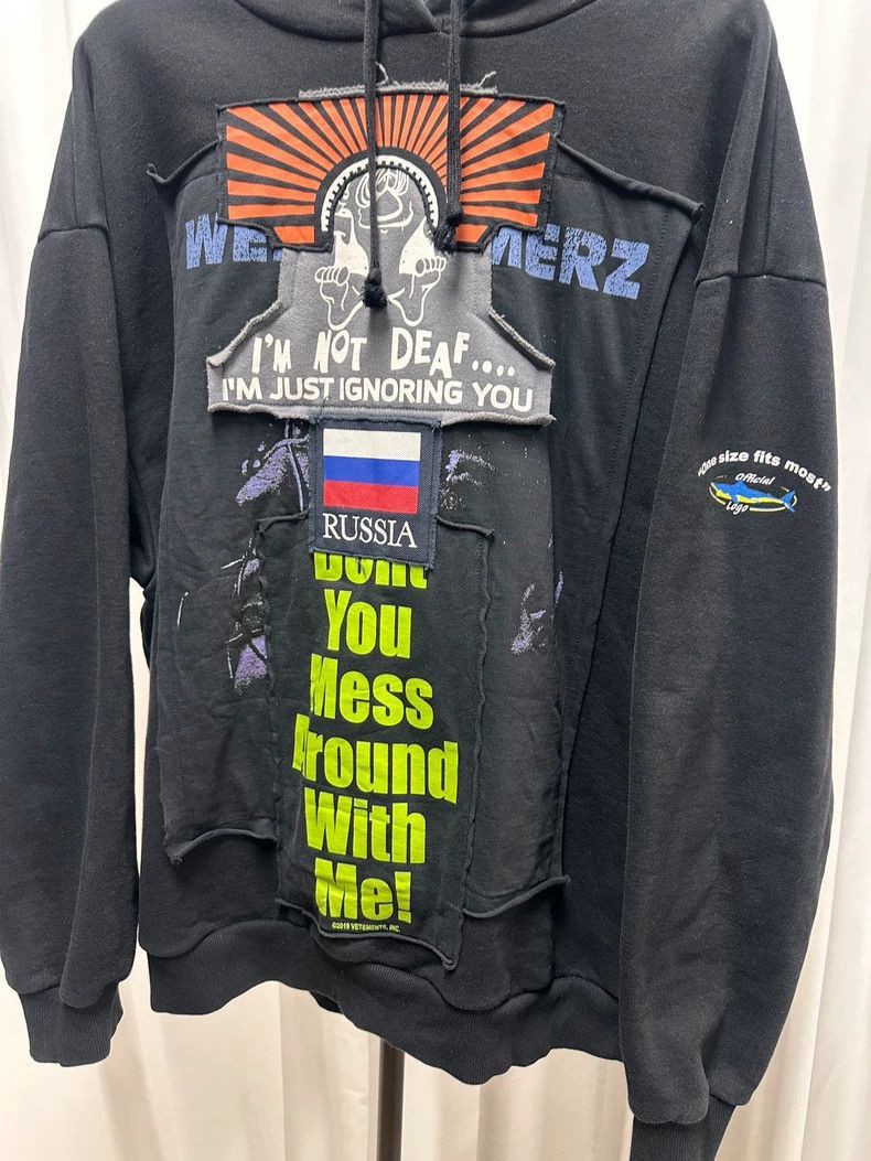 Vetements Vetements Stylish Vetements Graphic Hoodie Sweatshirt-2507 Size US M / EU 48-50 / 2 - 3 Thumbnail