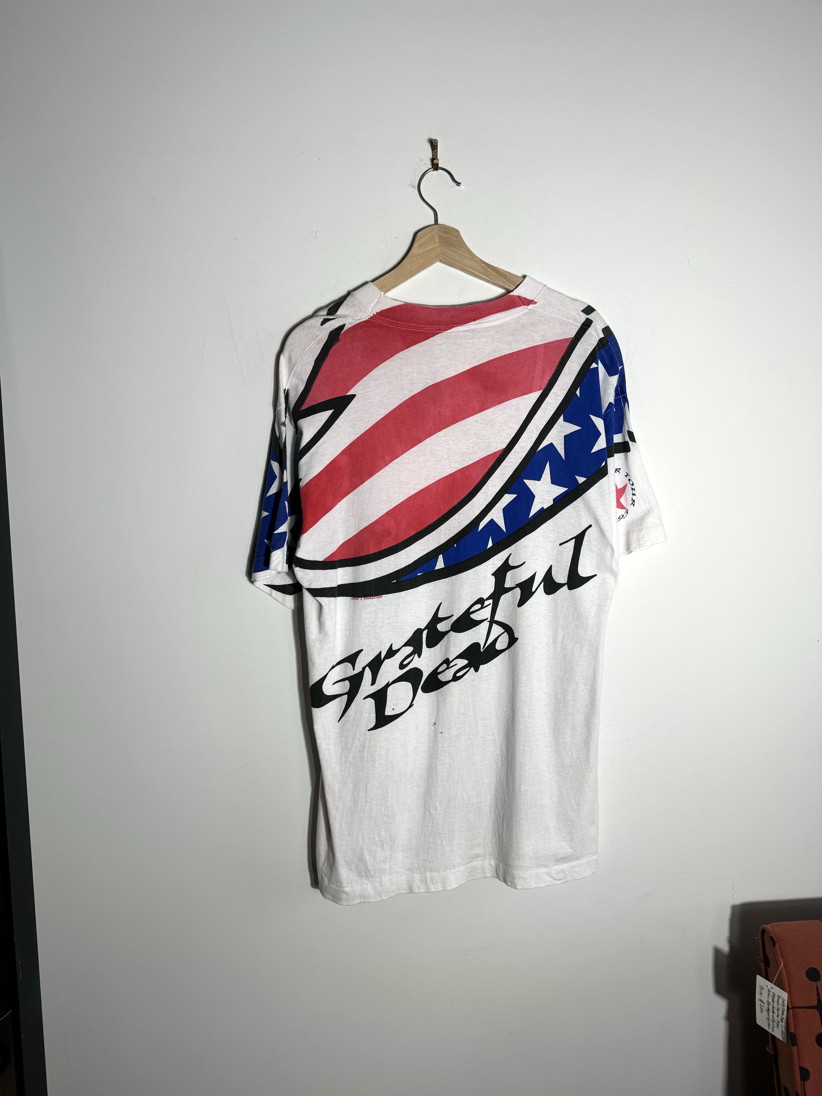 Grateful Dead 1993 Grateful Dead American Flag AOP Tee Size L Size US L / EU 52-54 / 3 - 2 Thumbnail