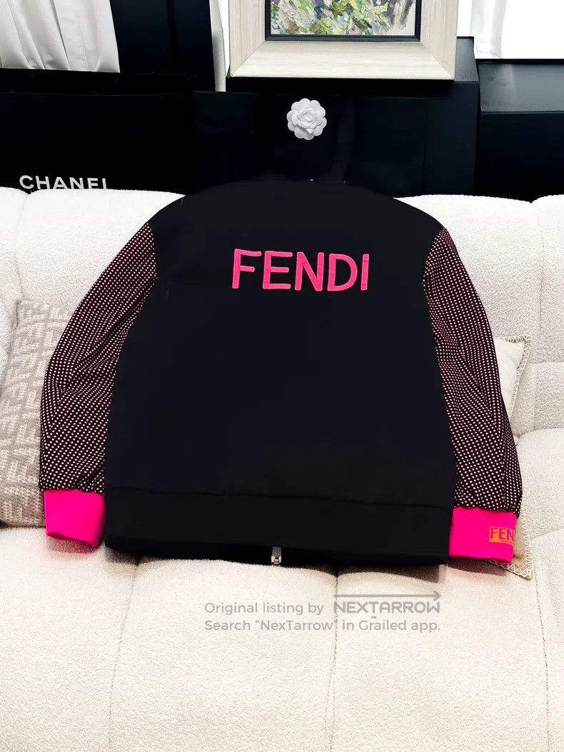 Fendi Fendi Black and fluorescent pink cartoon patterned cotton Size XS / US 0-2 / IT 36-38 - 5 Thumbnail