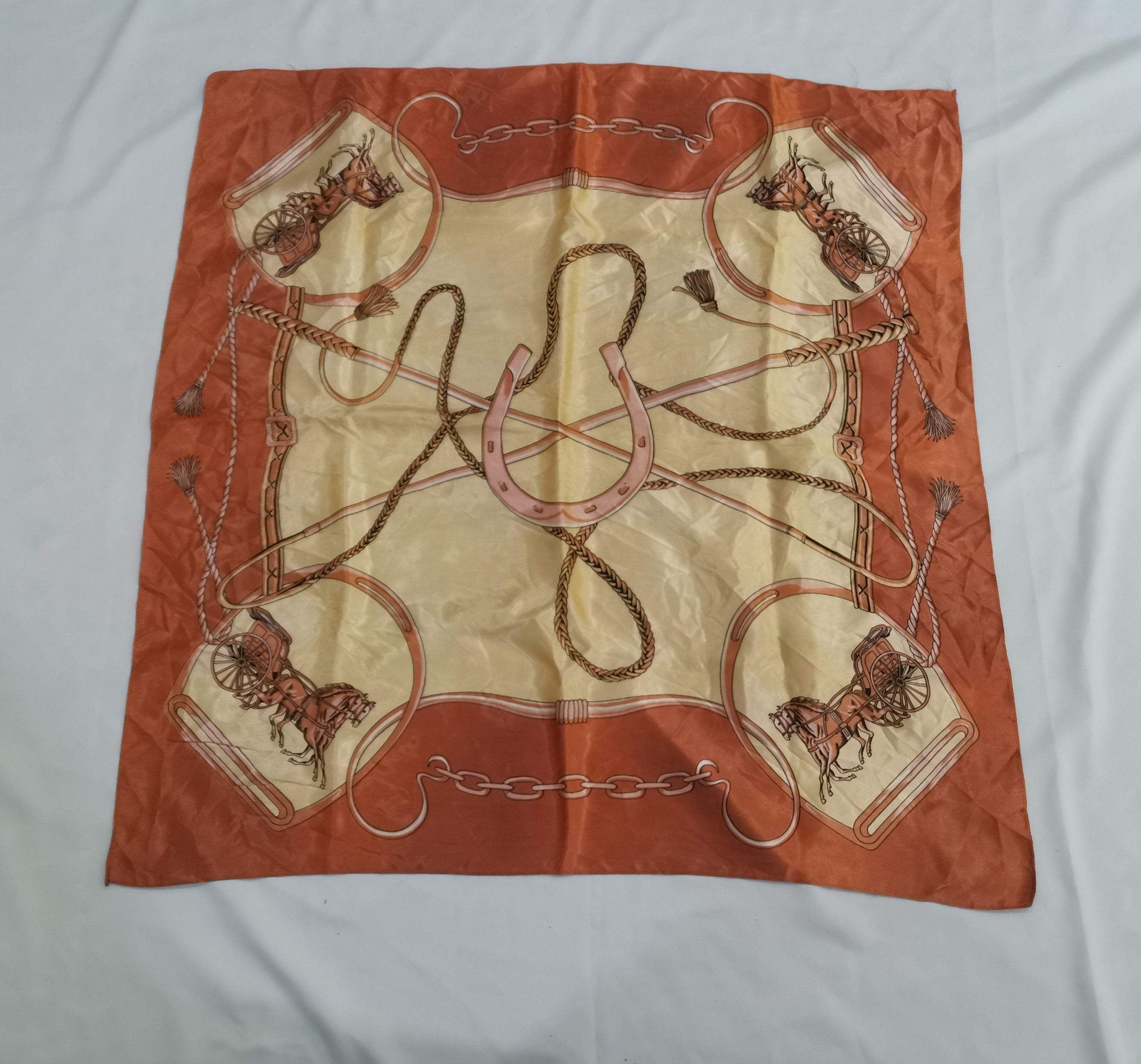 Vintage Rare vintage luxury scarves nice design Size ONE SIZE - 1 Thumbnail