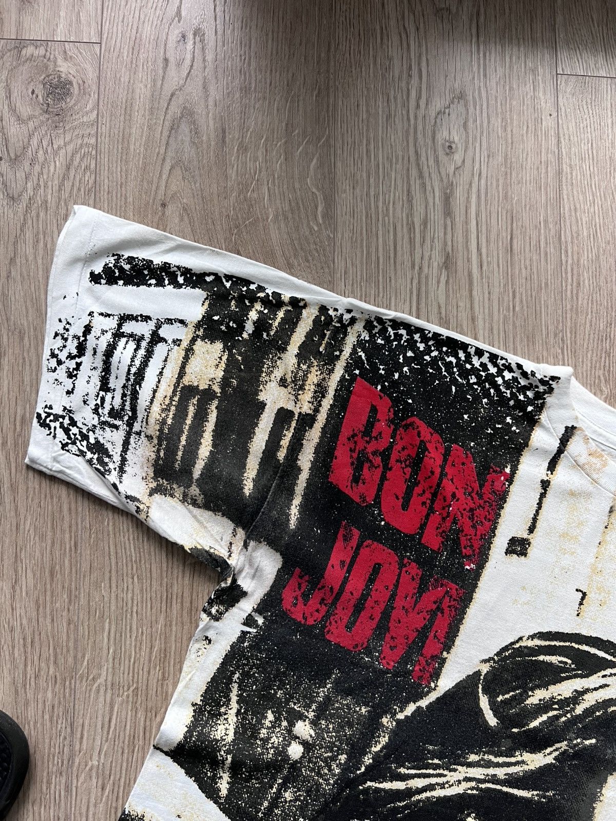 Vintage Vintage Full print Bon Jovi Tee 80’z mega rare single stitch Size US XL / EU 56 / 4 - 10 Thumbnail