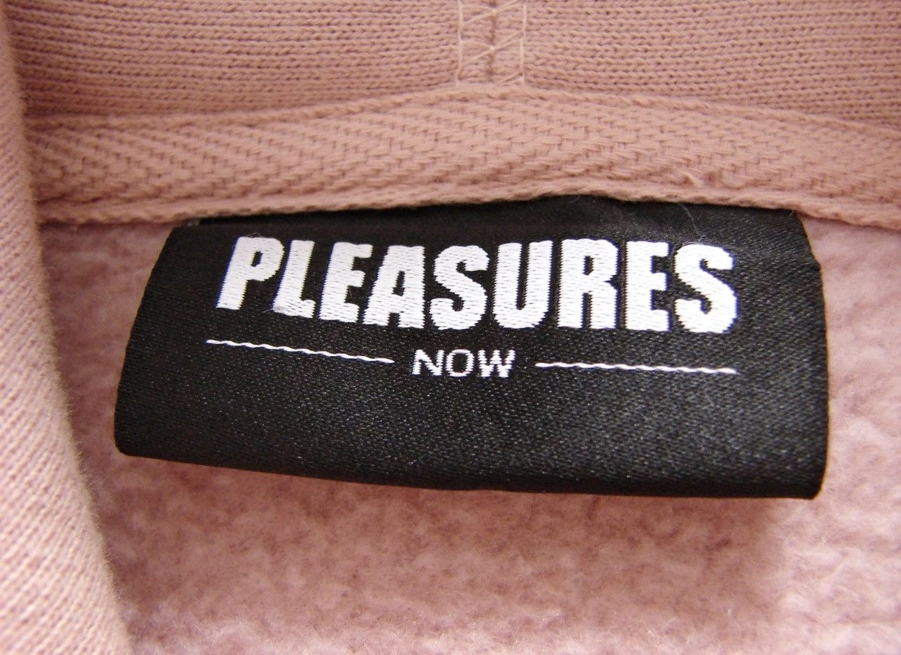 Pleasures PLEASURES Pastel Pink 69V Battery Skate Hoodie Sweater Size US M / EU 48-50 / 2 - 3 Thumbnail